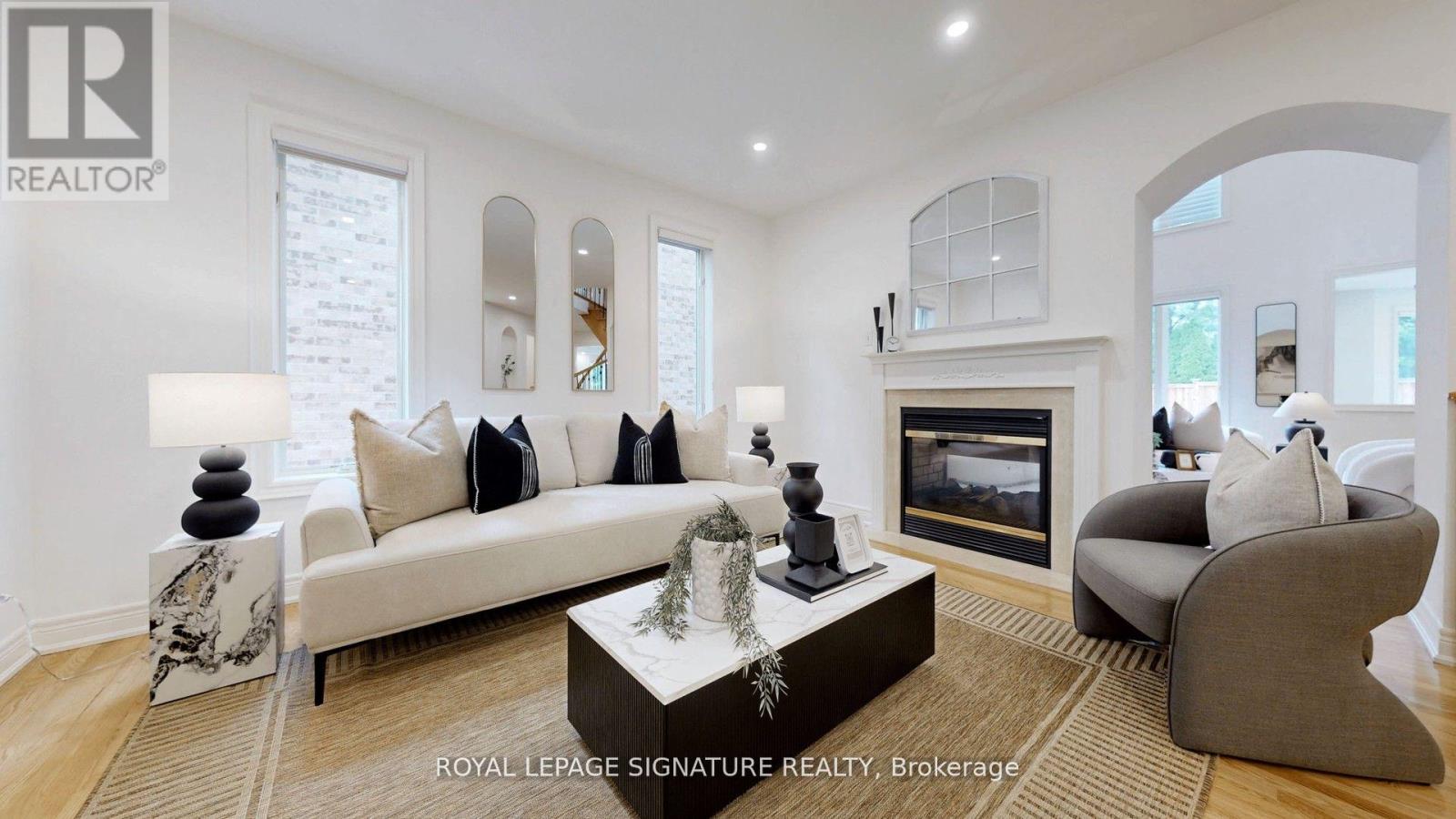 Property at 2238 LYNDHURST DRIVE image 4