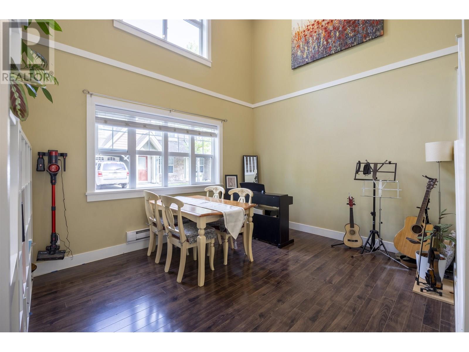 Property at 32 22977 116 AVENUE image 3