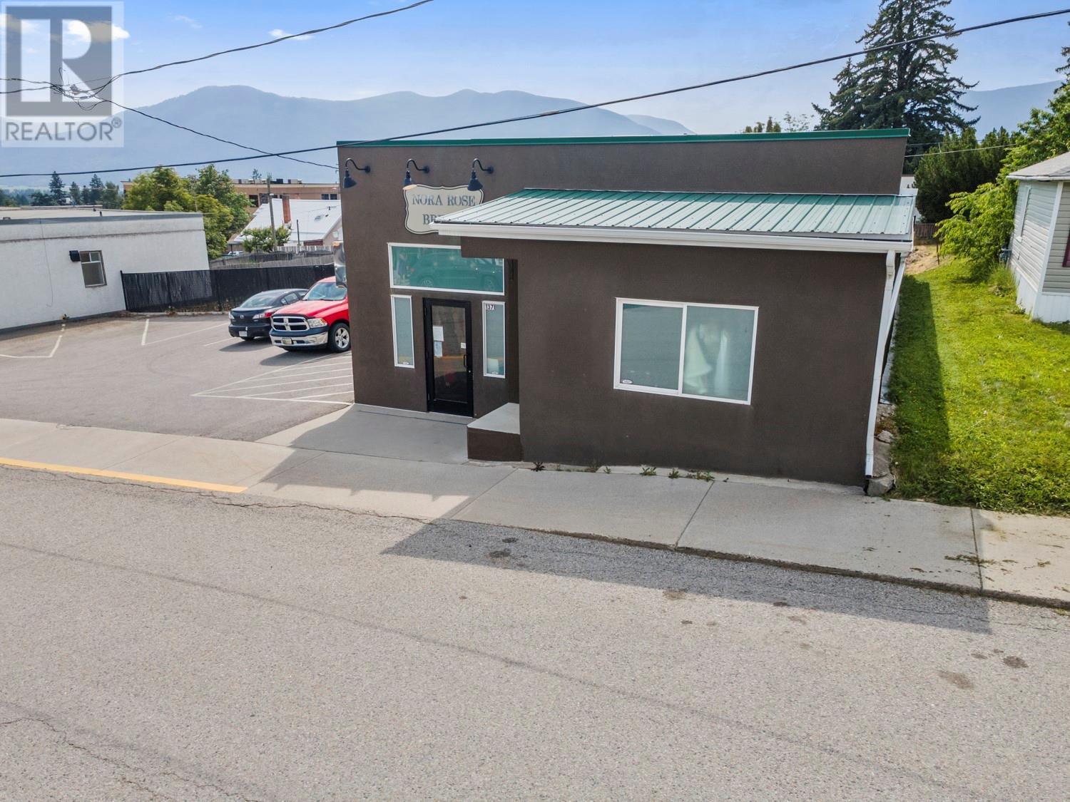 137 15th Avenue, Creston, British Columbia V0B 1G0 - Photo 10 - 10352092