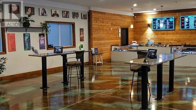 137 15th Avenue, Creston, British Columbia V0B 1G0 - Photo 3 - 10352092