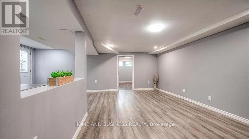 162 Carter Crescent, Cambridge, Ontario  N1R 6A9 - Photo 25 - X12227290