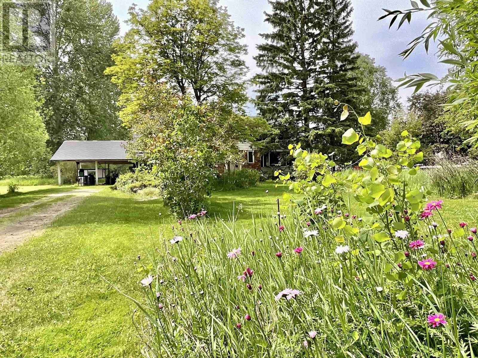 Property at 537 WILLOW STREET image 2