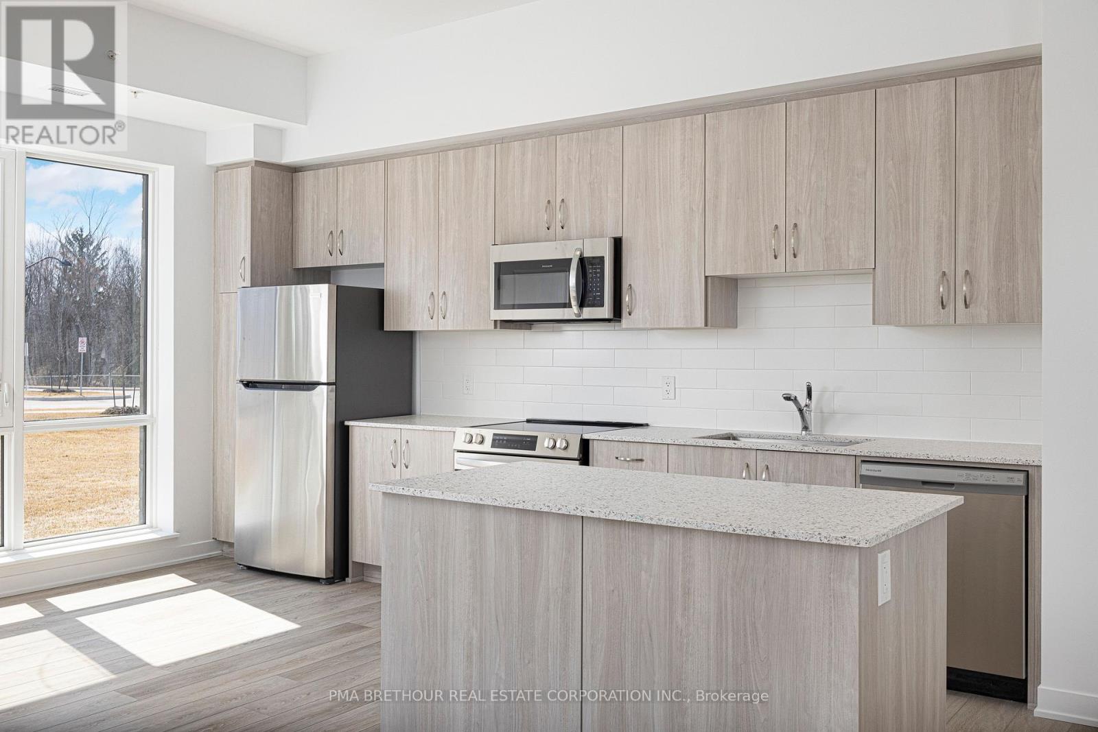 Property at 105 - 385 ARCTIC RED DRIVE image 4