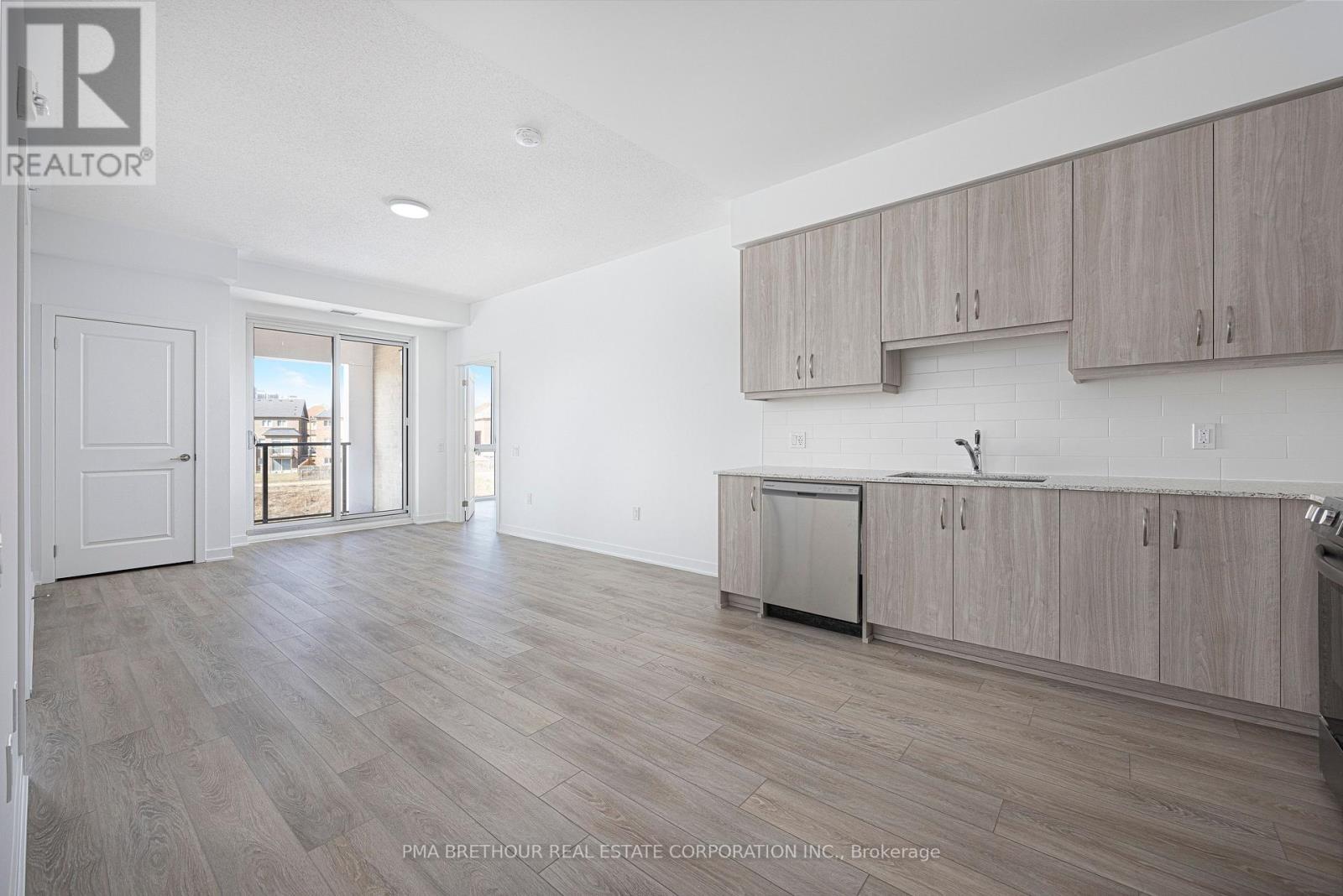Property at 314 - 385 ARCTIC RED DRIVE image 4