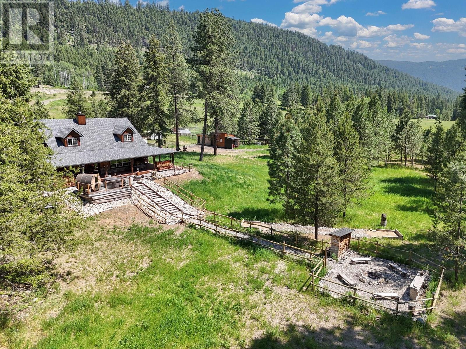 6241 33 Highway, Carmi, British Columbia  V0H 1A0 - Photo 8 - 10350815