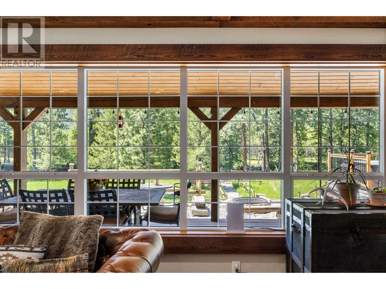 6241 33 Highway, Carmi, British Columbia  V0H 1A0 - Photo 29 - 10350815