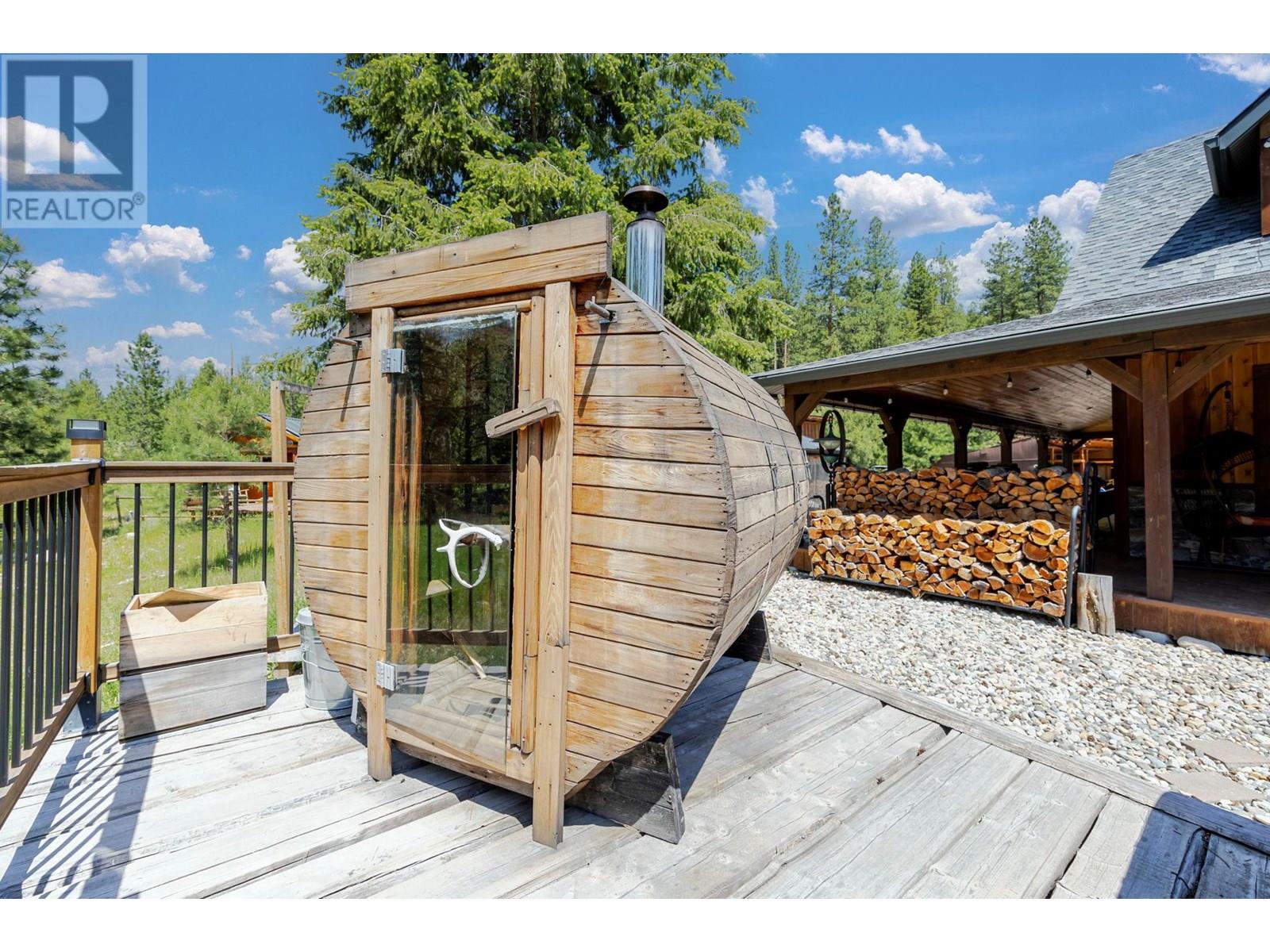 6241 33 Highway, Carmi, British Columbia  V0H 1A0 - Photo 62 - 10350815