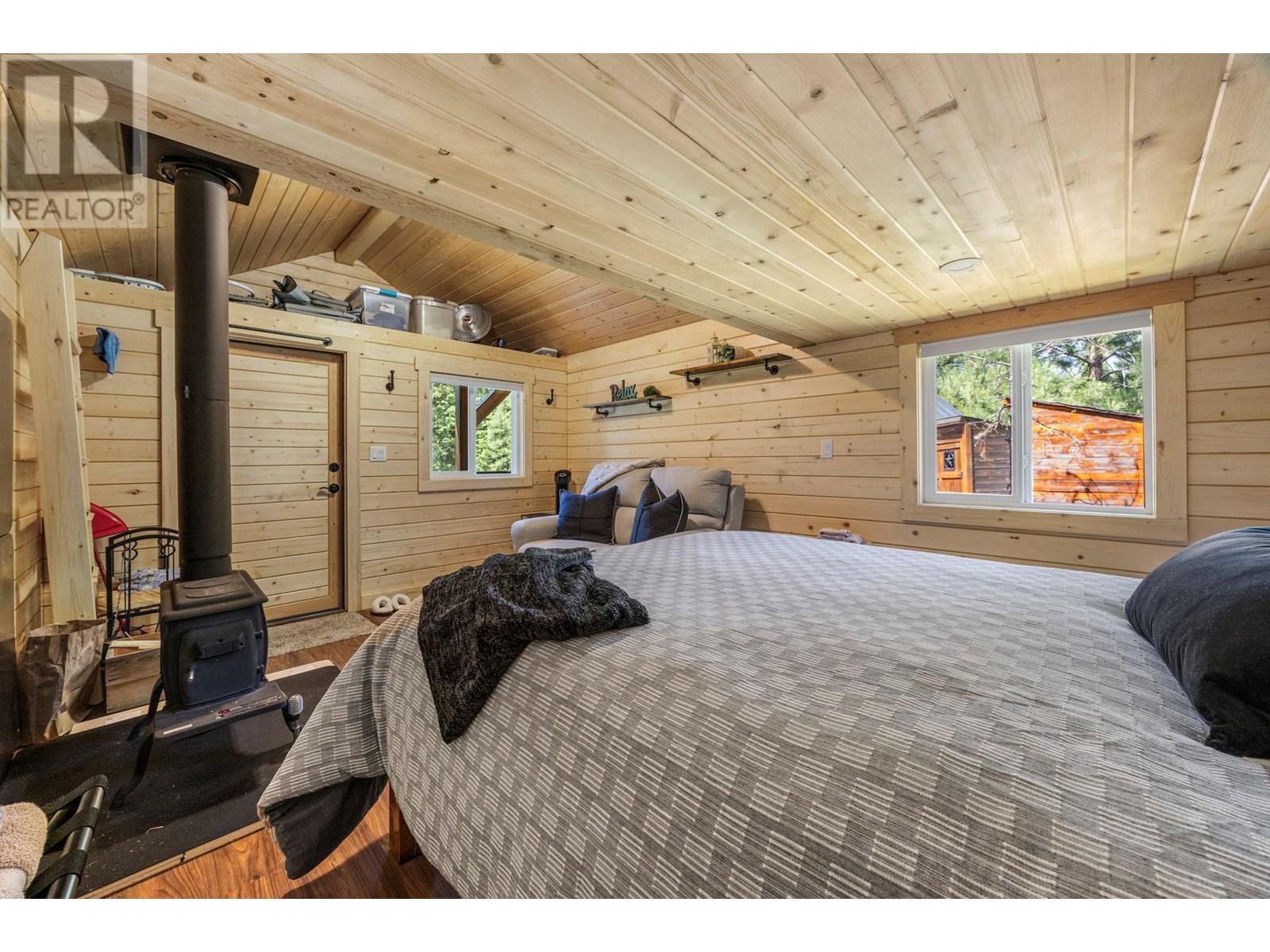 6241 33 Highway, Carmi, British Columbia  V0H 1A0 - Photo 47 - 10350815