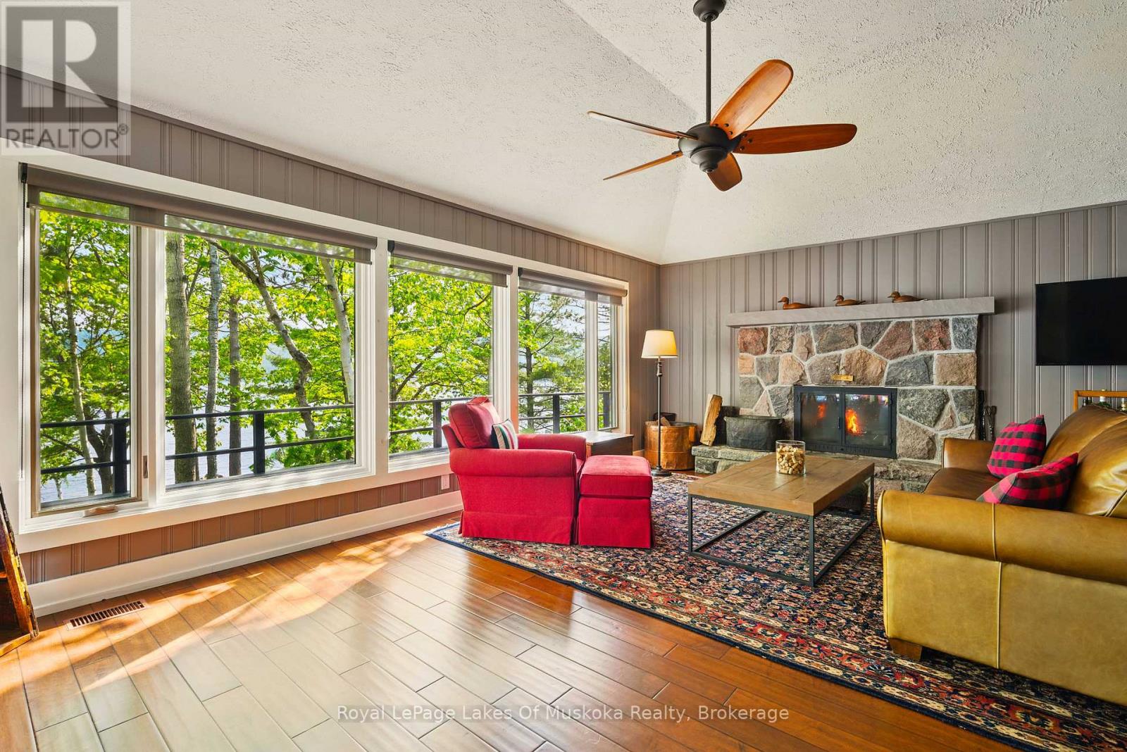 1162-2 Osborne Point Road, Lake Of Bays, Ontario  P0H 0A9 - Photo 18 - X12218234