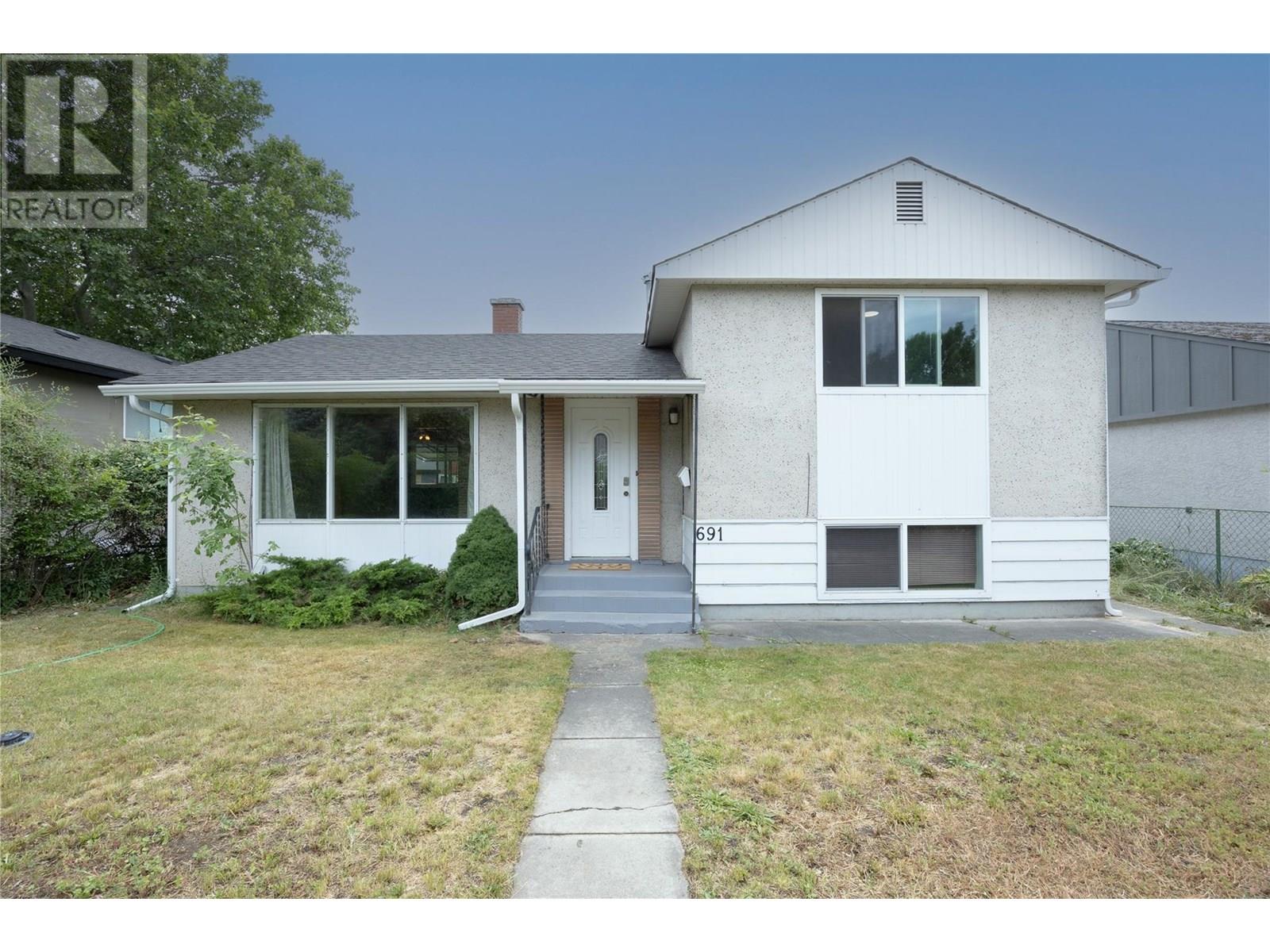 Property at 691 Bay Avenue image 1