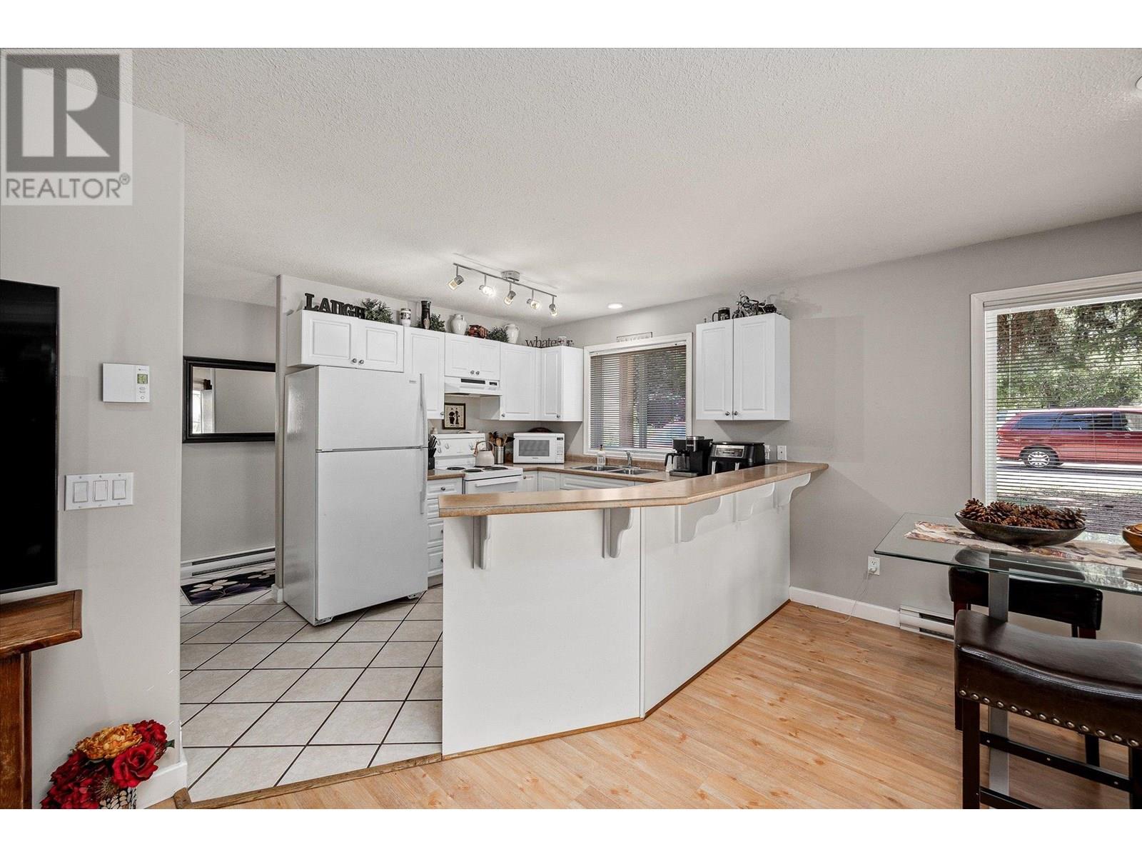 Property at 1404 Inkar Road image 5