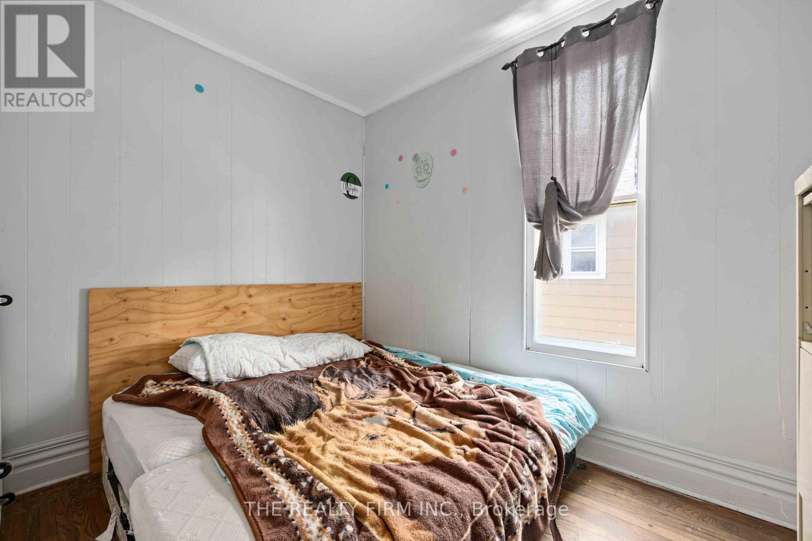 316 Confederation Street, Sarnia, Ontario  N7T 2A5 - Photo 8 - X12227613