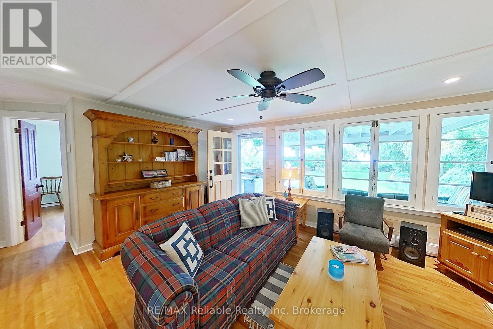 75547 Elliot Street, Bluewater, Ontario  N0M 1G0 - Photo 18 - X12227580