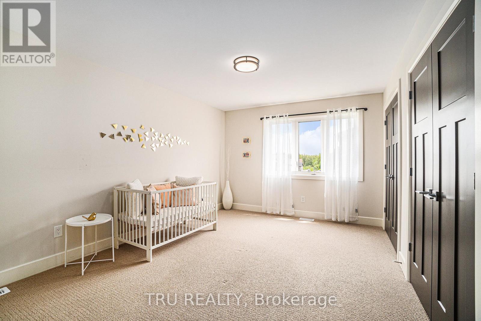 670 Parade Drive, Ottawa, Ontario  K2S 1B8 - Photo 16 - X12227572