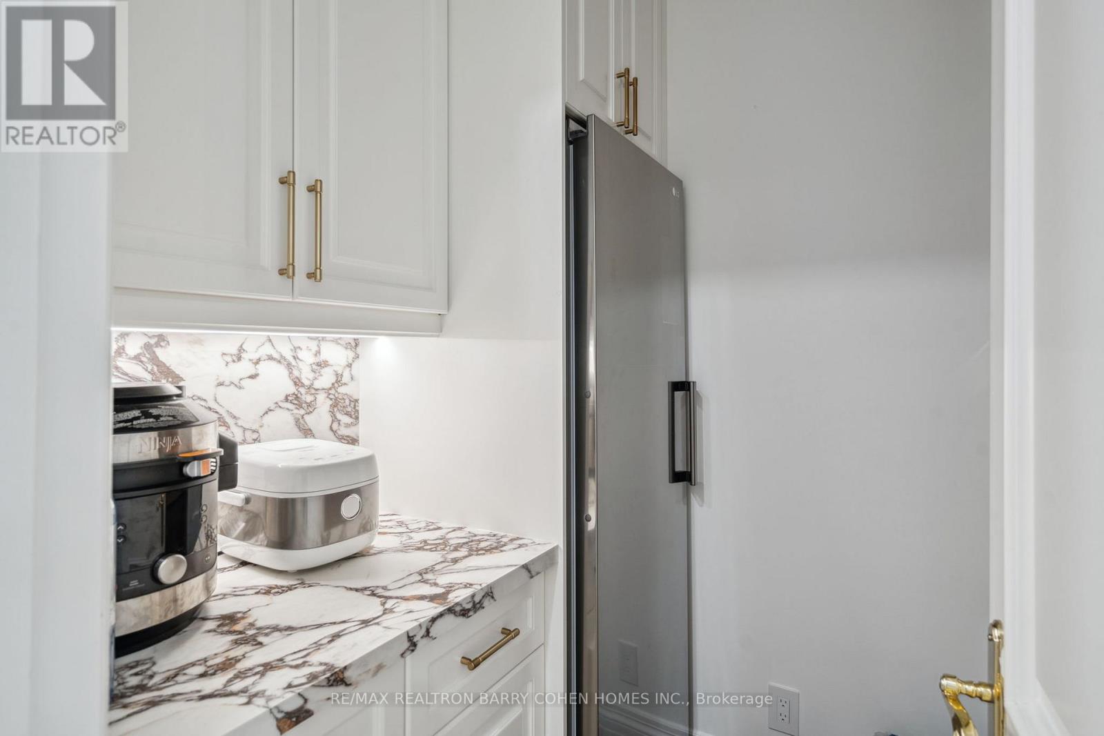 267 St Leonards Avenue, Toronto, Ontario  M4N 1K9 - Photo 19 - C12227619