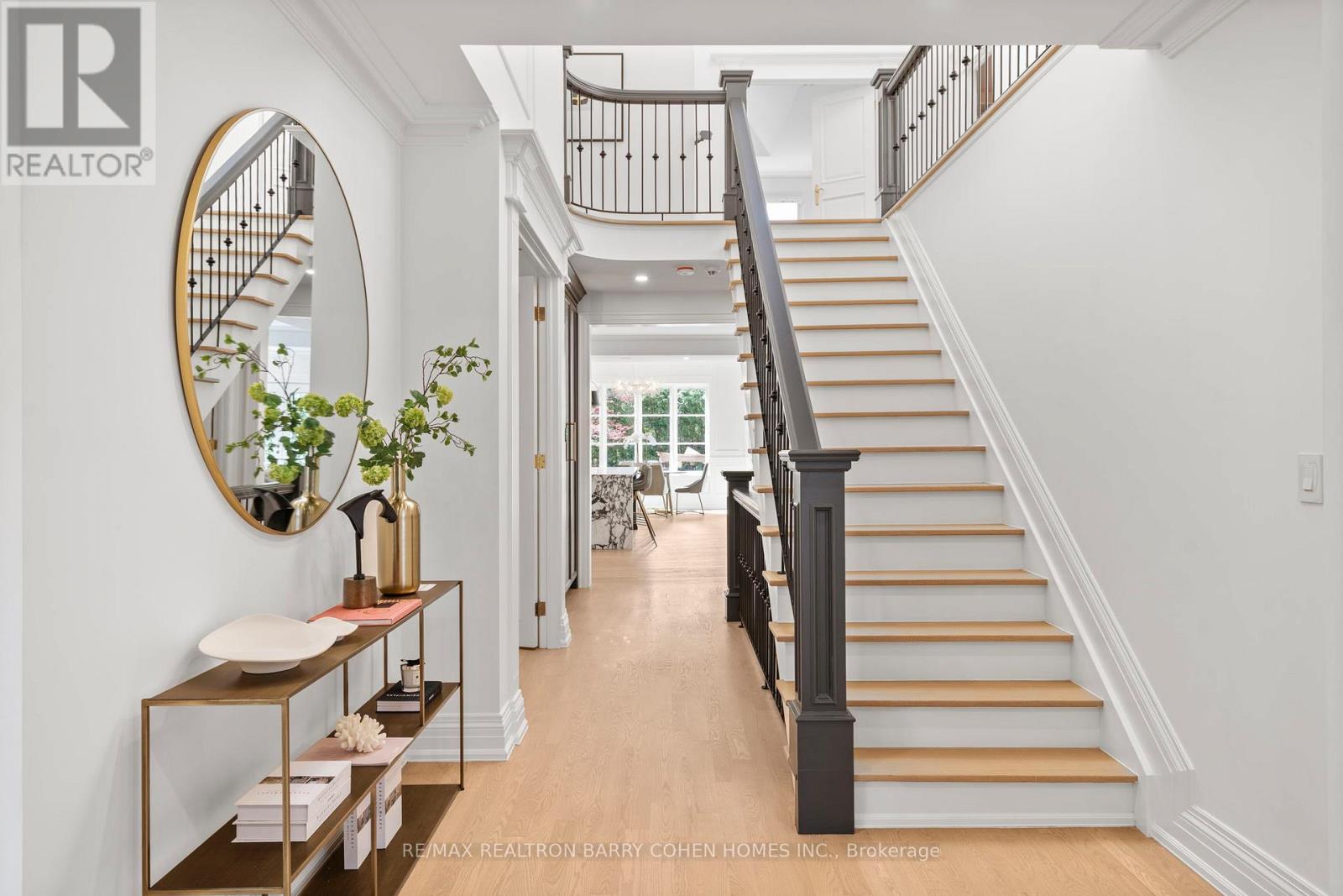 Property at 267 ST LEONARDS AVENUE image 3