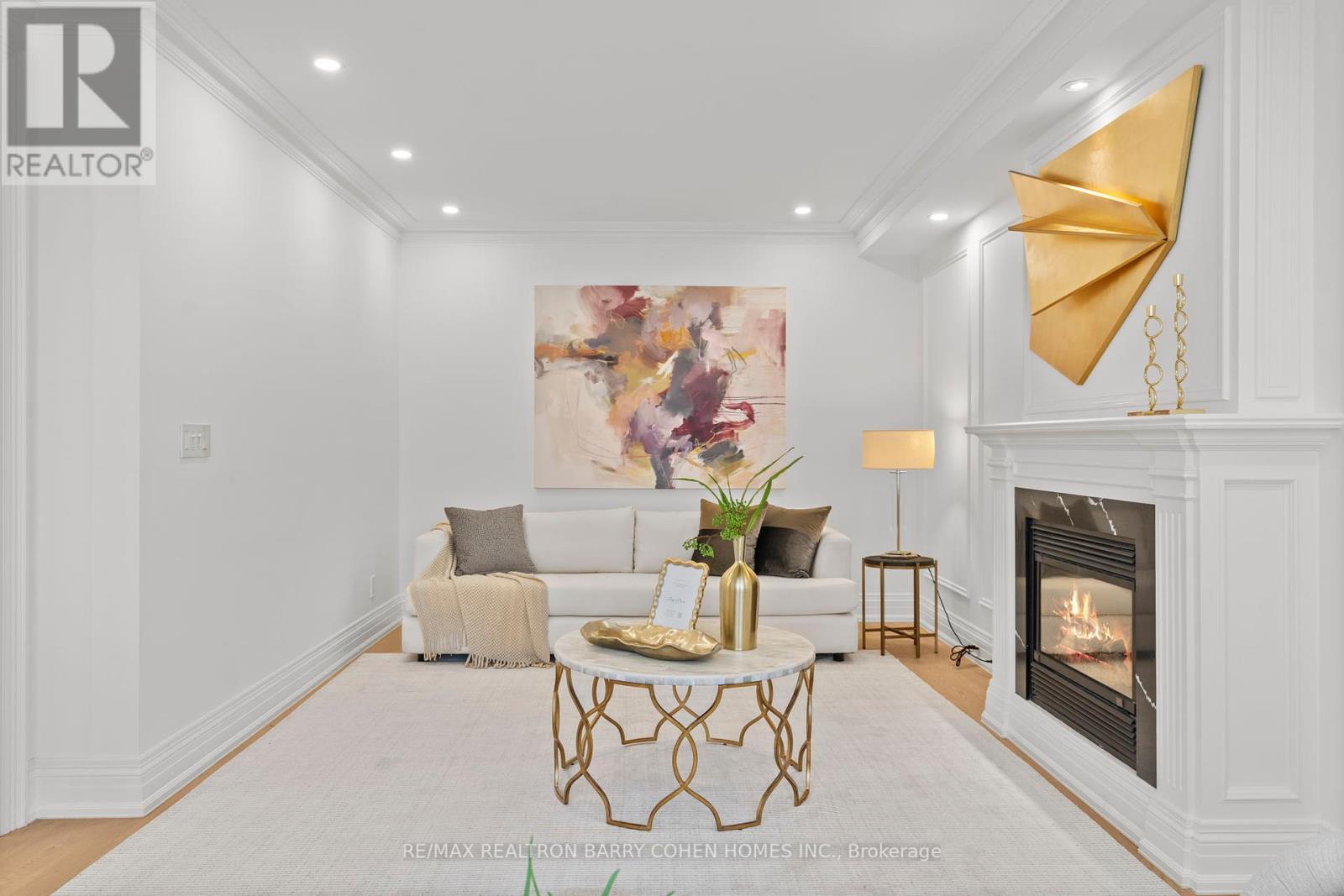 Property at 267 ST LEONARDS AVENUE image 5