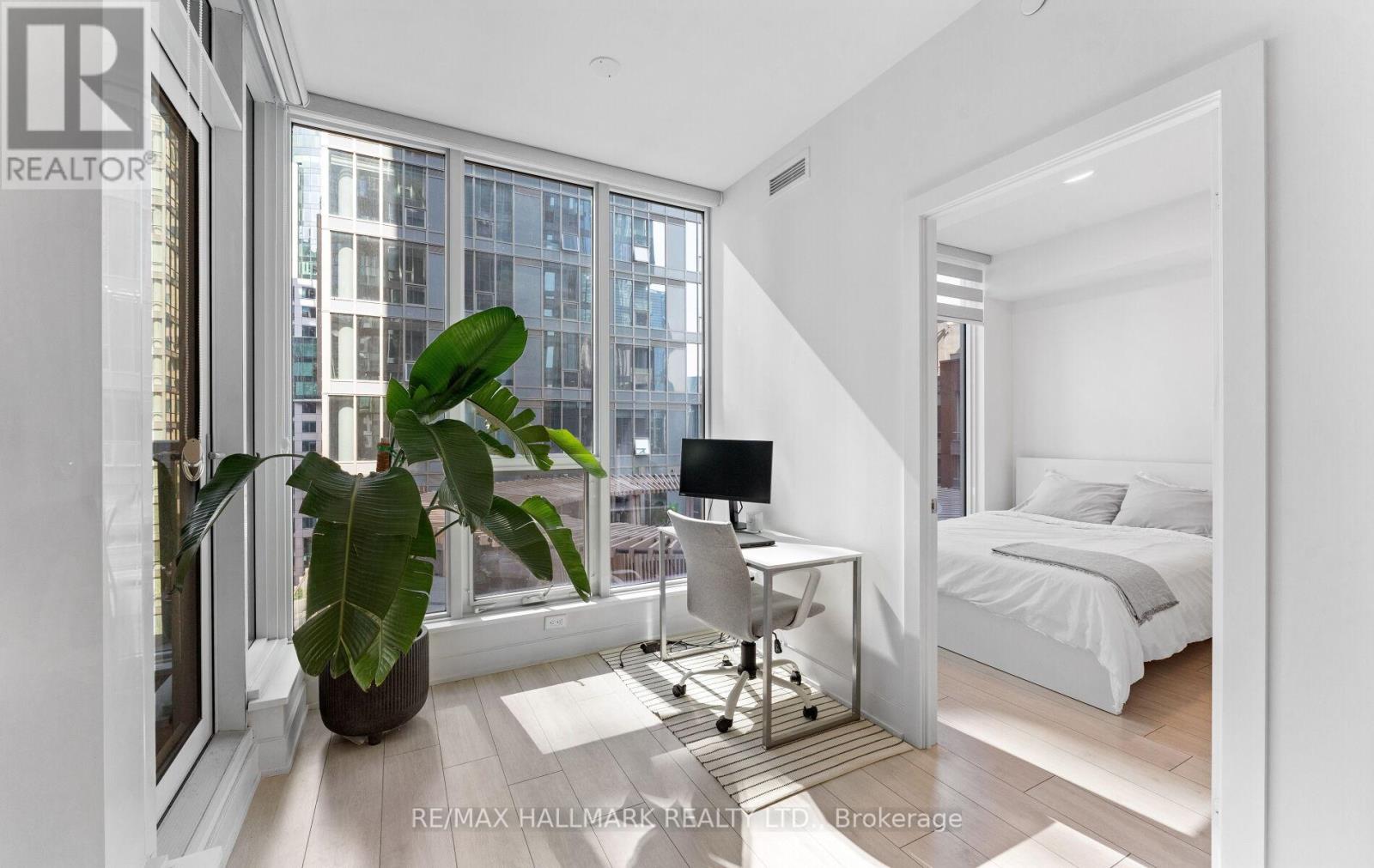 1114 - 35 Mercer Street, Toronto, Ontario  M5V 1H2 - Photo 17 - C12227645