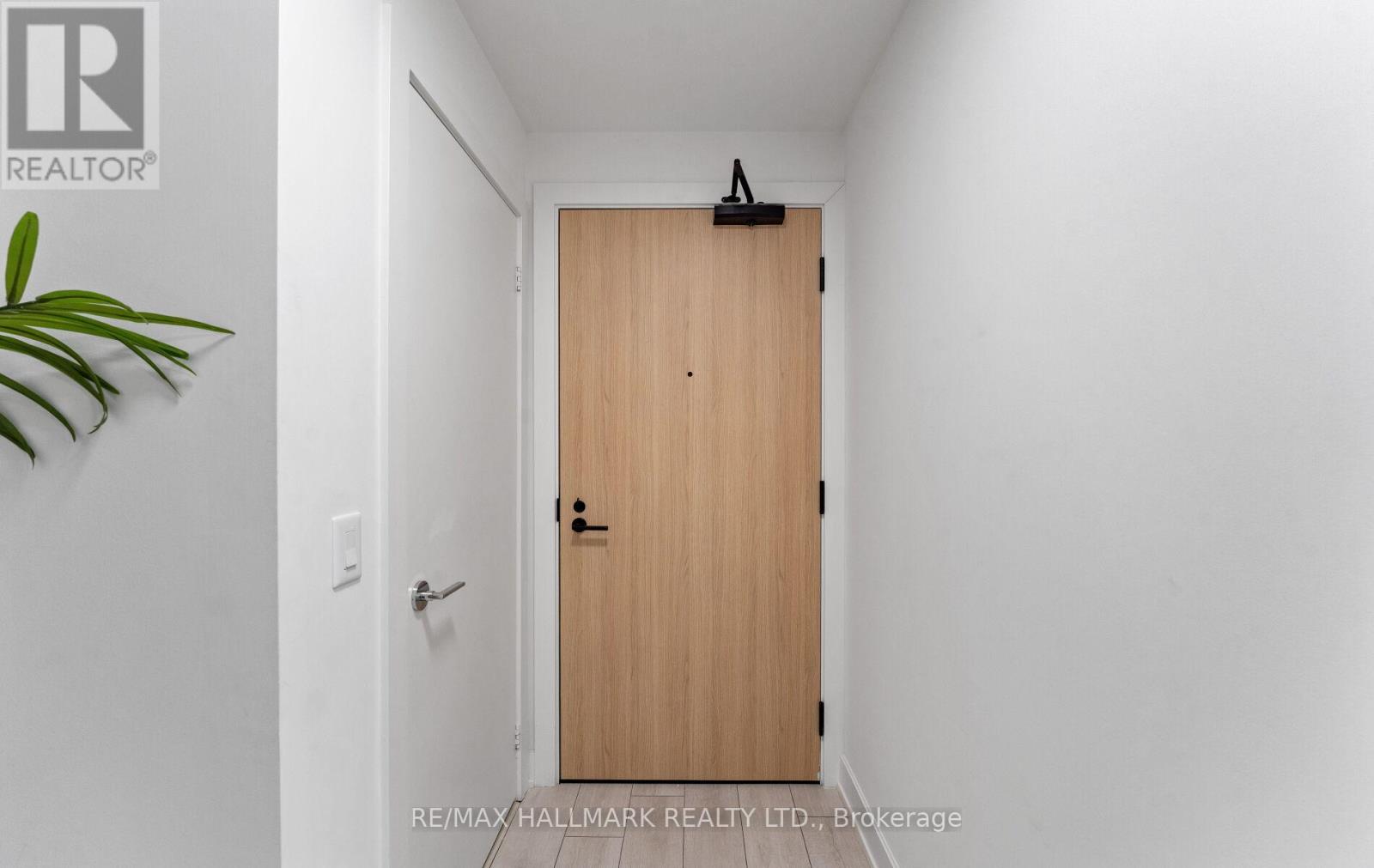 1114 - 35 Mercer Street, Toronto, Ontario  M5V 1H2 - Photo 6 - C12227645