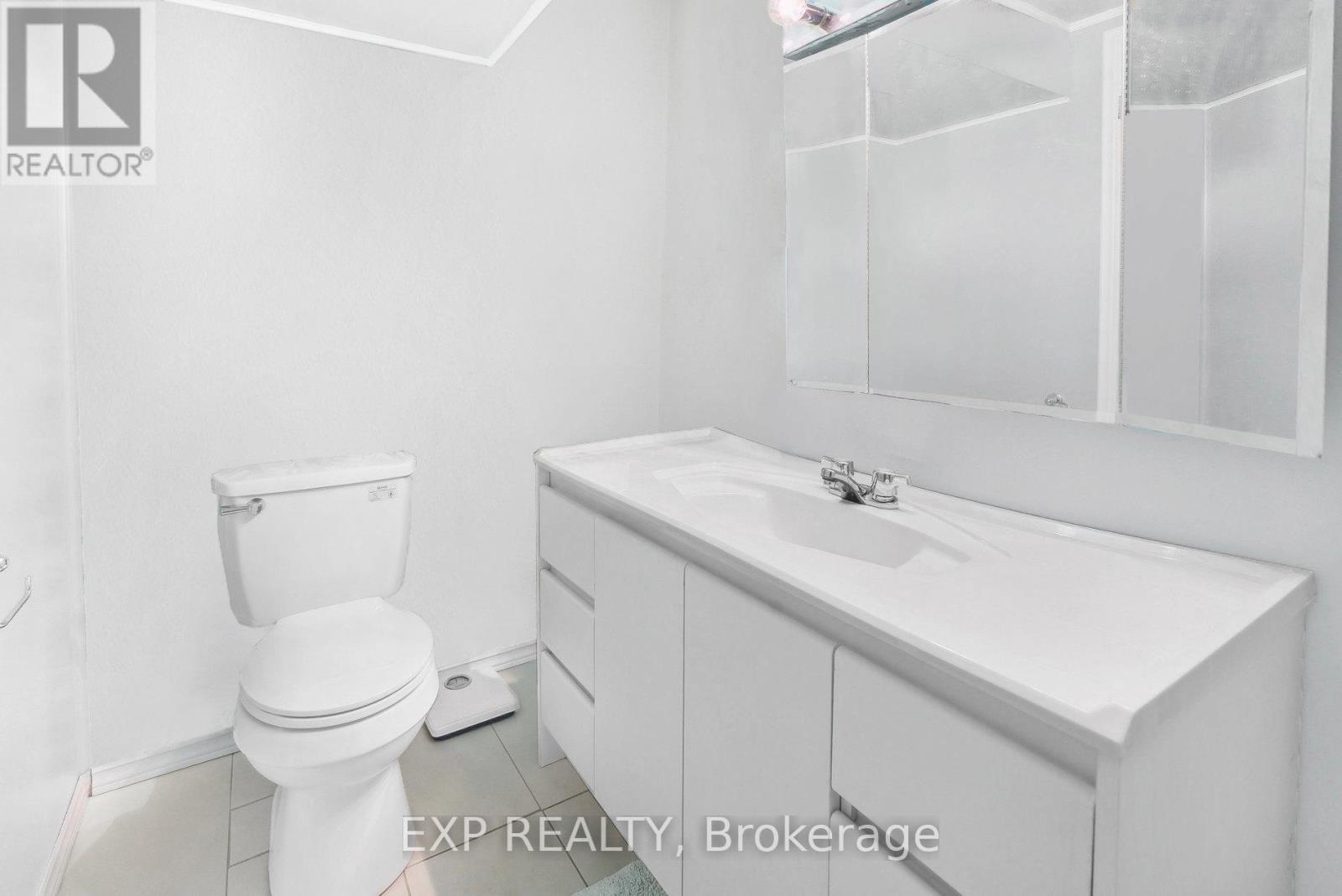 8245 Main Street, Adjala-Tosorontio, Ontario  L0M 1M0 - Photo 26 - N12227646