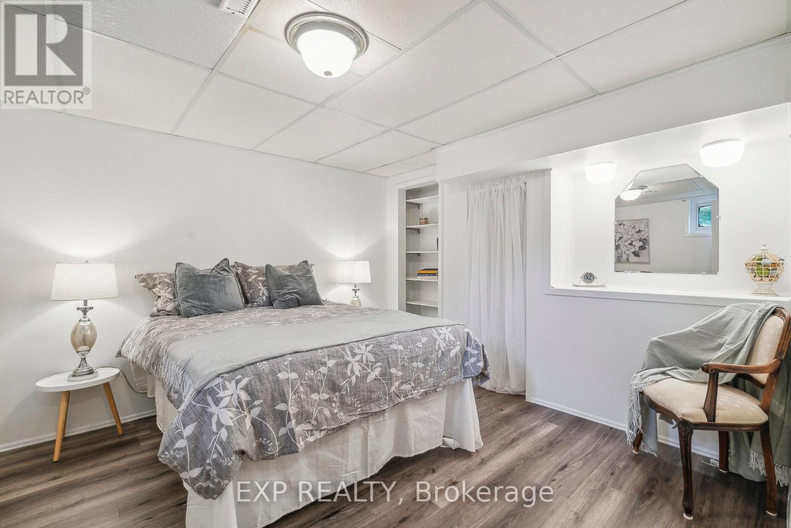 8245 Main Street, Adjala-Tosorontio, Ontario  L0M 1M0 - Photo 30 - N12227646