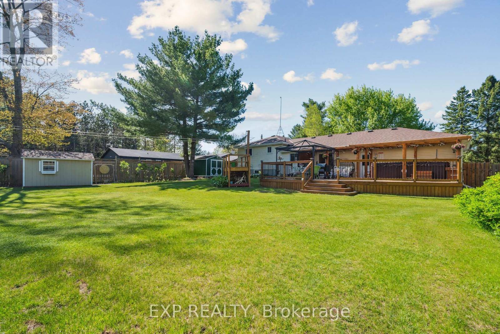 8245 Main Street, Adjala-Tosorontio, Ontario  L0M 1M0 - Photo 46 - N12227646
