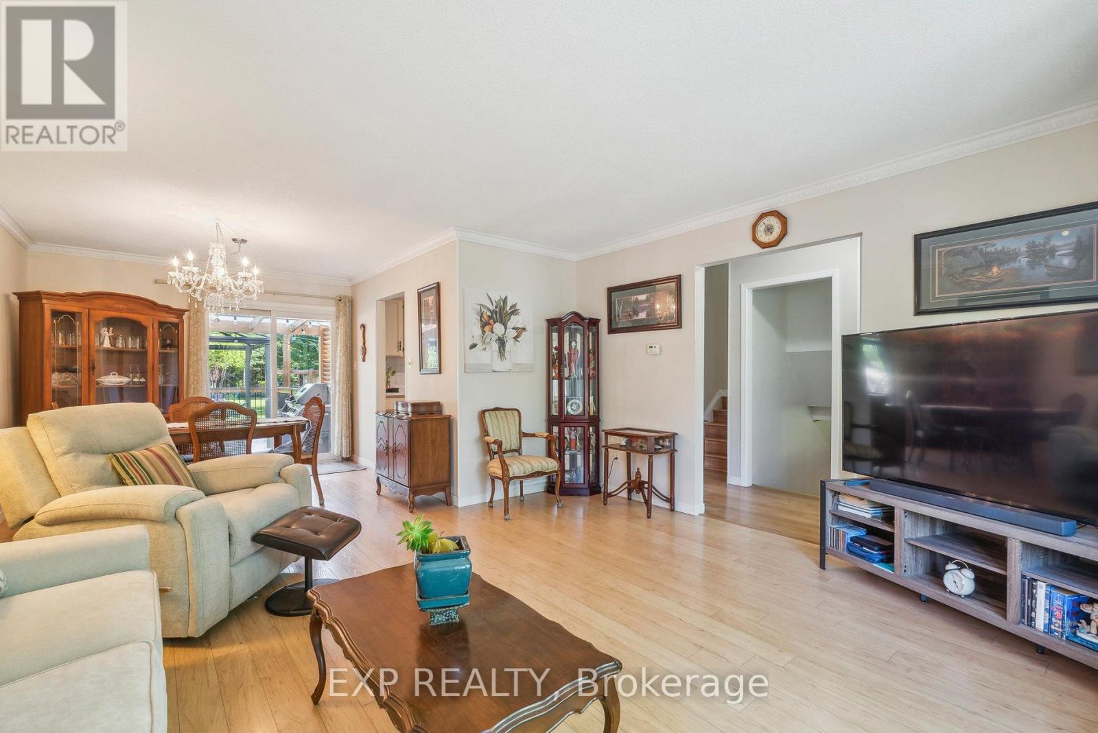 8245 Main Street, Adjala-Tosorontio, Ontario  L0M 1M0 - Photo 8 - N12227646