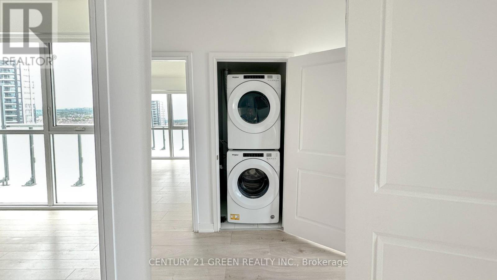3006 - 8 Nahani Way, Mississauga (Hurontario), Ontario  L4Z 0C6 - Photo 8 - W12227350