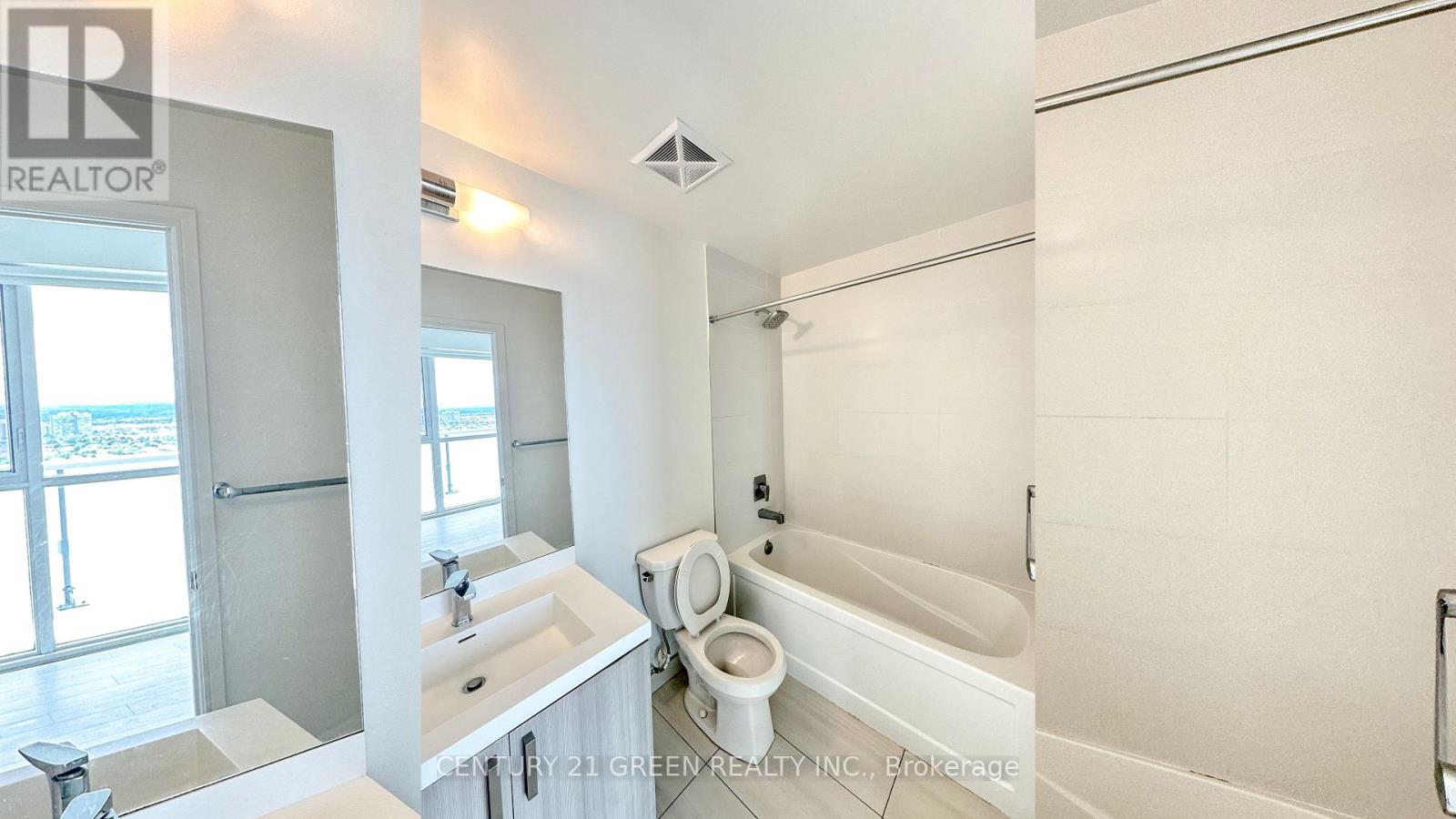 3006 - 8 Nahani Way, Mississauga (Hurontario), Ontario  L4Z 0C6 - Photo 9 - W12227350
