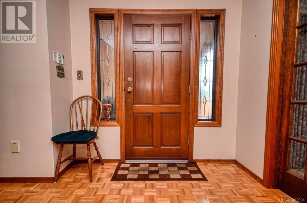 Property at 2554 Bukin Dr E image 3