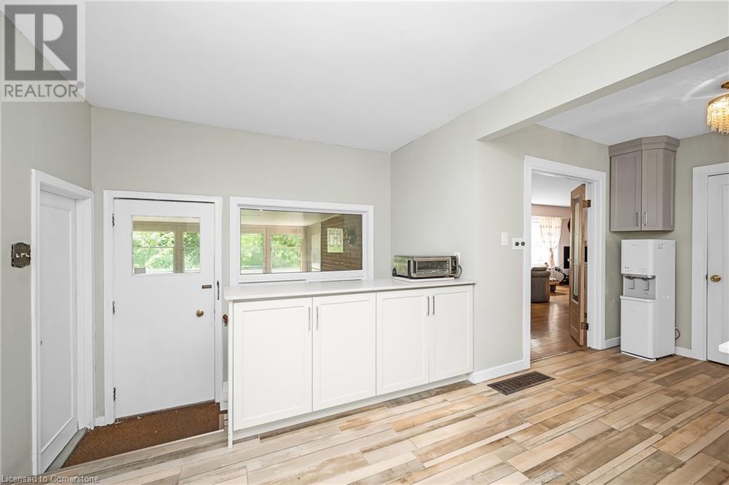 85 Robinhood Drive, Dundas, Ontario  L9H 4G2 - Photo 12 - 40741472