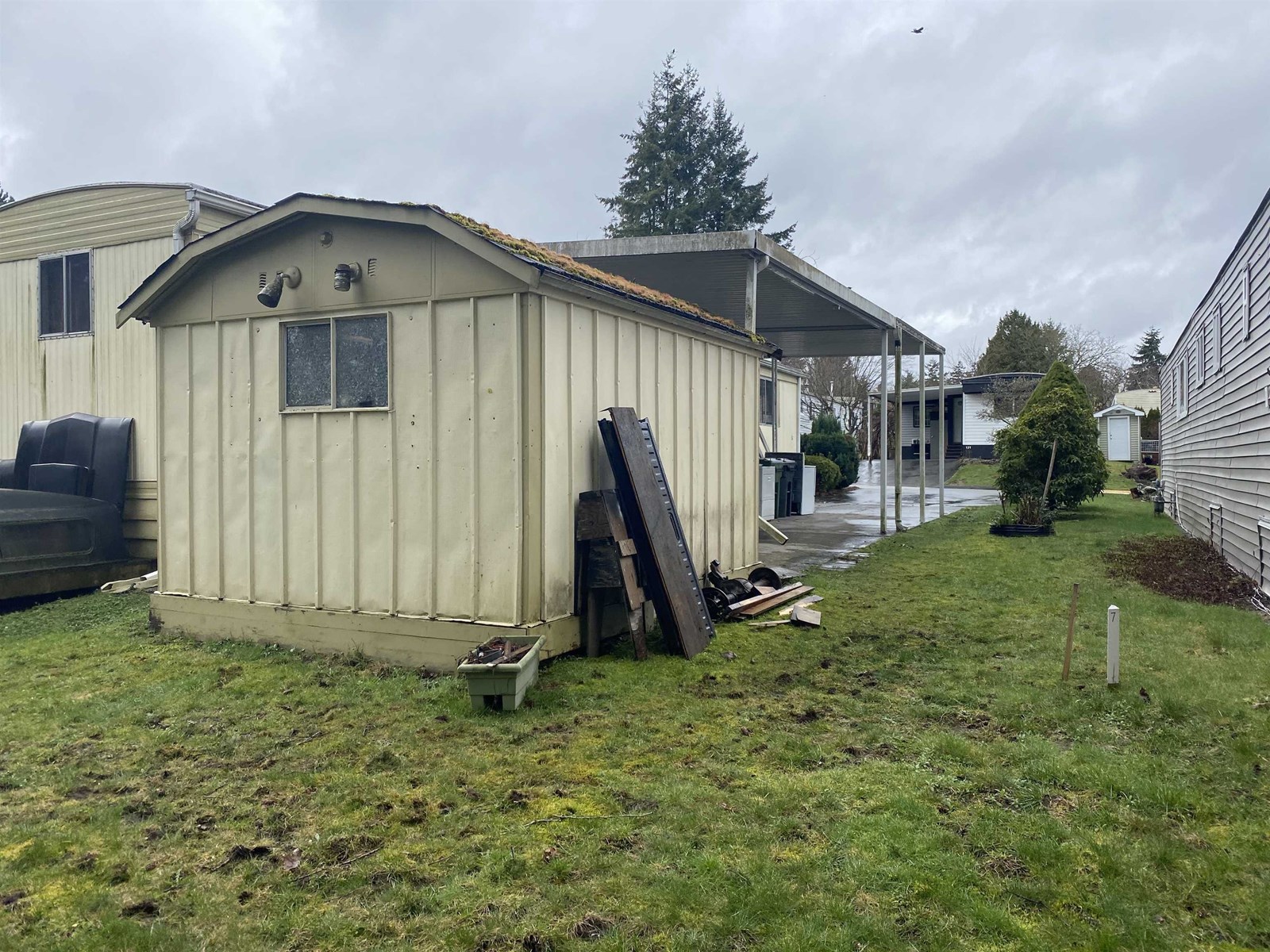 Property at 130 7790 KING GEORGE BOULEVARD image 5