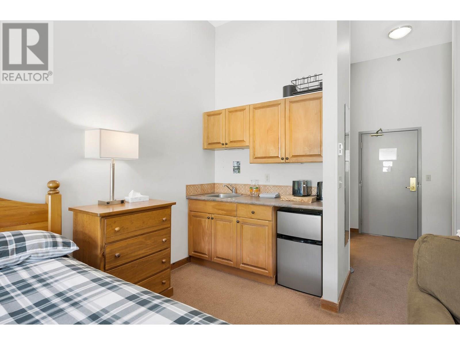 3160 CREEKSIDE Way Unit# 410 Sun Peaks Photo 13