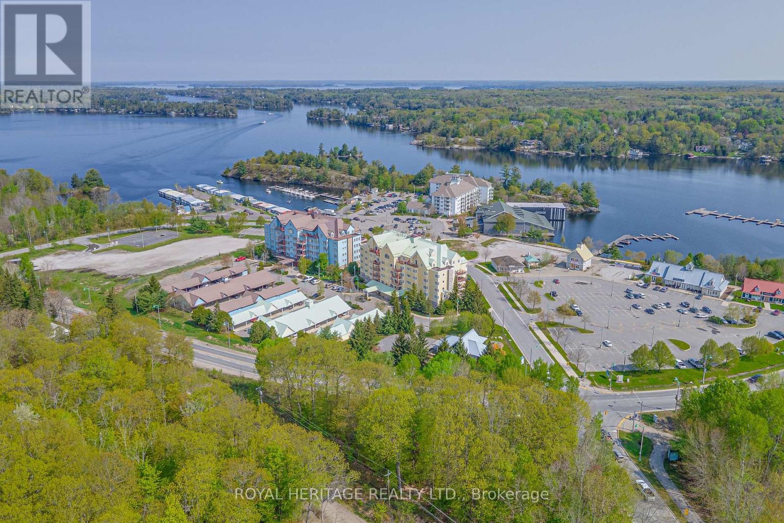 605 - 130 Steamship Bay Road, Gravenhurst (Muskoka (S)), Ontario  P1P 1Z9 - Photo 2 - X12227696