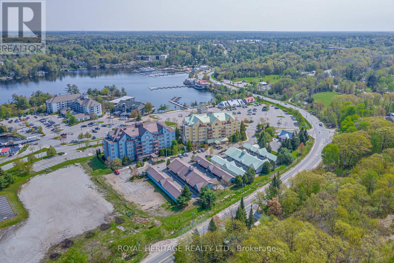 605 - 130 Steamship Bay Road, Gravenhurst (Muskoka (S)), Ontario  P1P 1Z9 - Photo 3 - X12227696