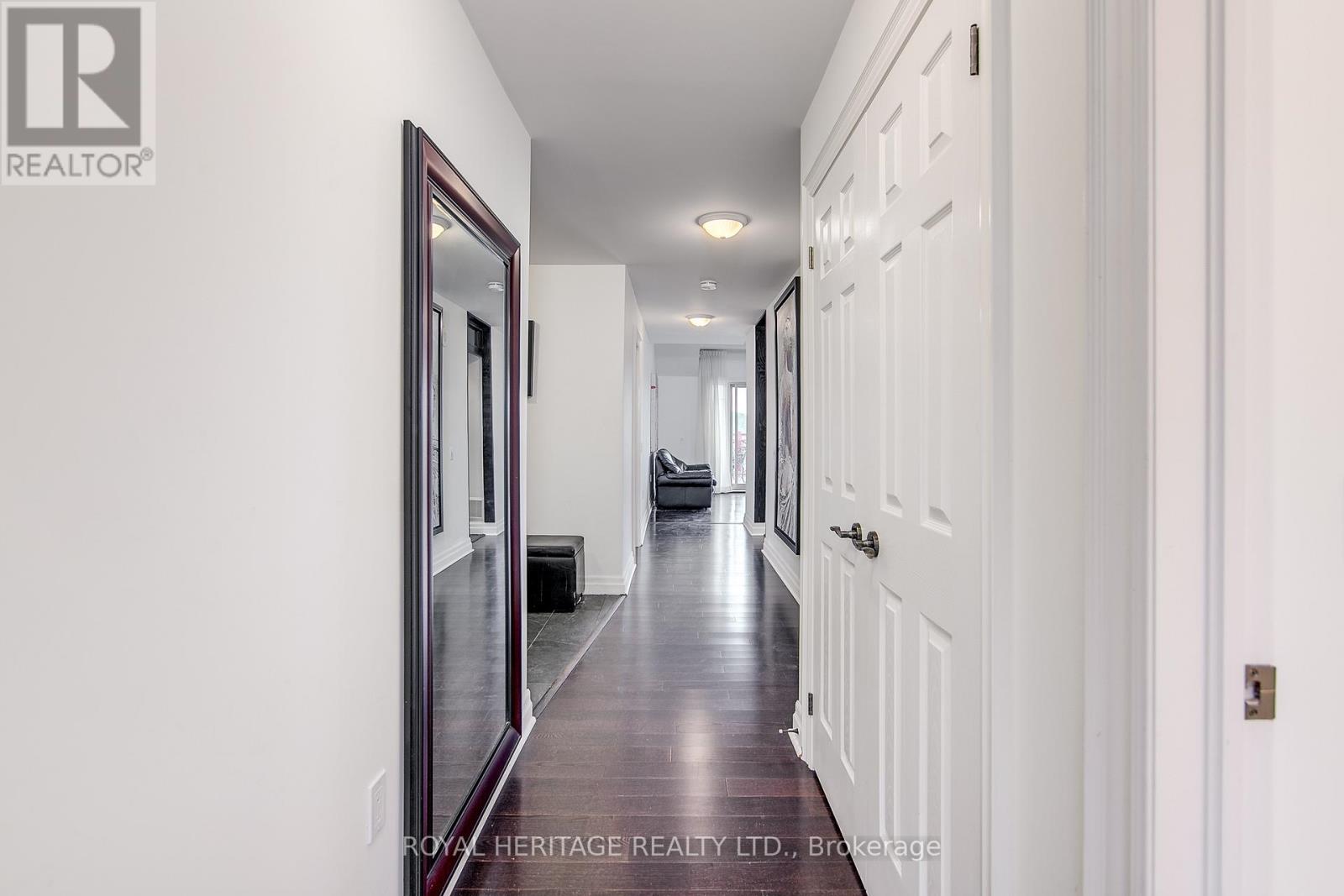 605 - 130 Steamship Bay Road, Gravenhurst (Muskoka (S)), Ontario  P1P 1Z9 - Photo 32 - X12227696
