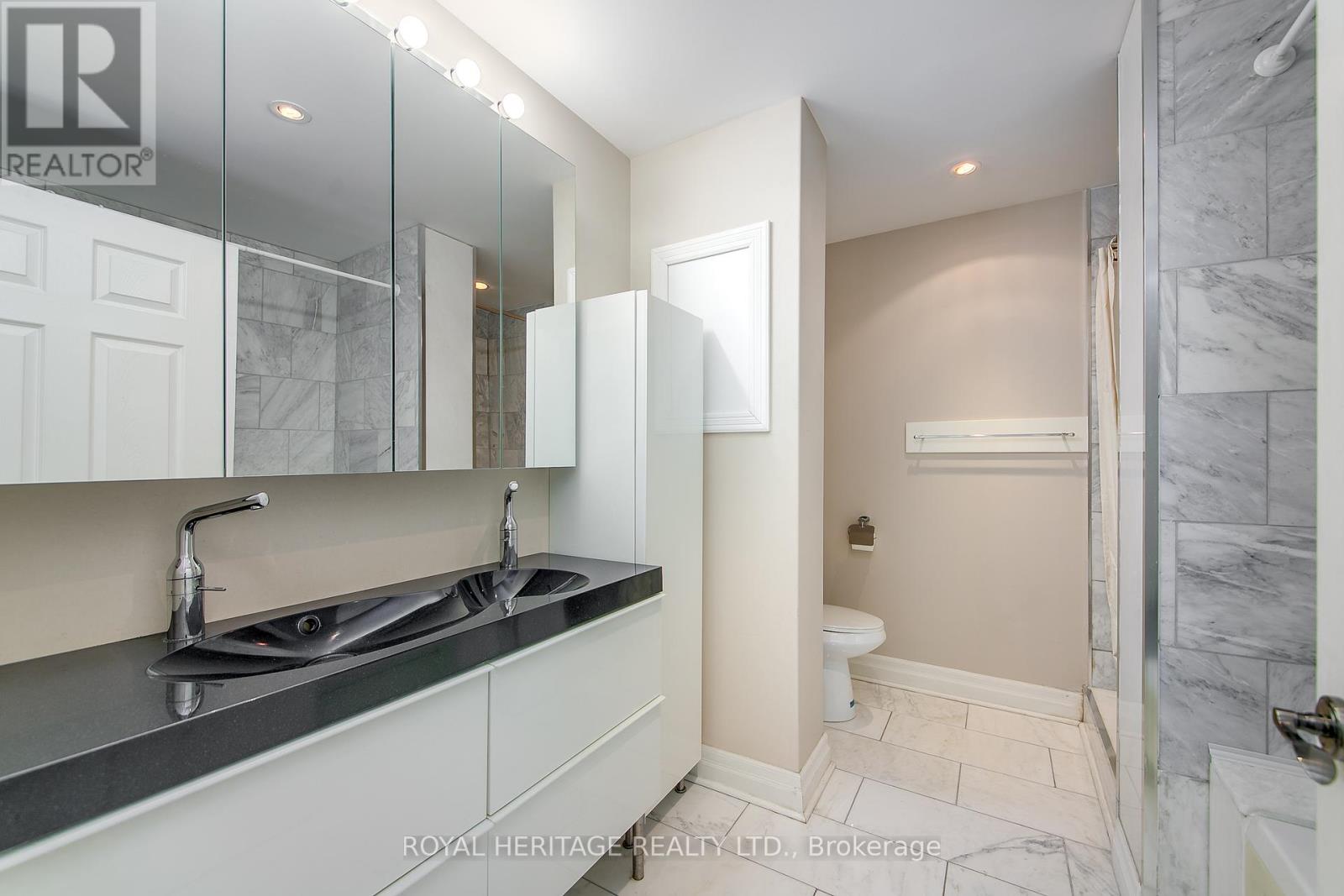 605 - 130 Steamship Bay Road, Gravenhurst (Muskoka (S)), Ontario  P1P 1Z9 - Photo 38 - X12227696