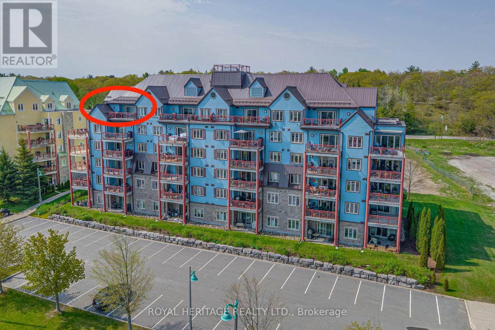 605 - 130 Steamship Bay Road, Gravenhurst (Muskoka (S)), Ontario  P1P 1Z9 - Photo 4 - X12227696