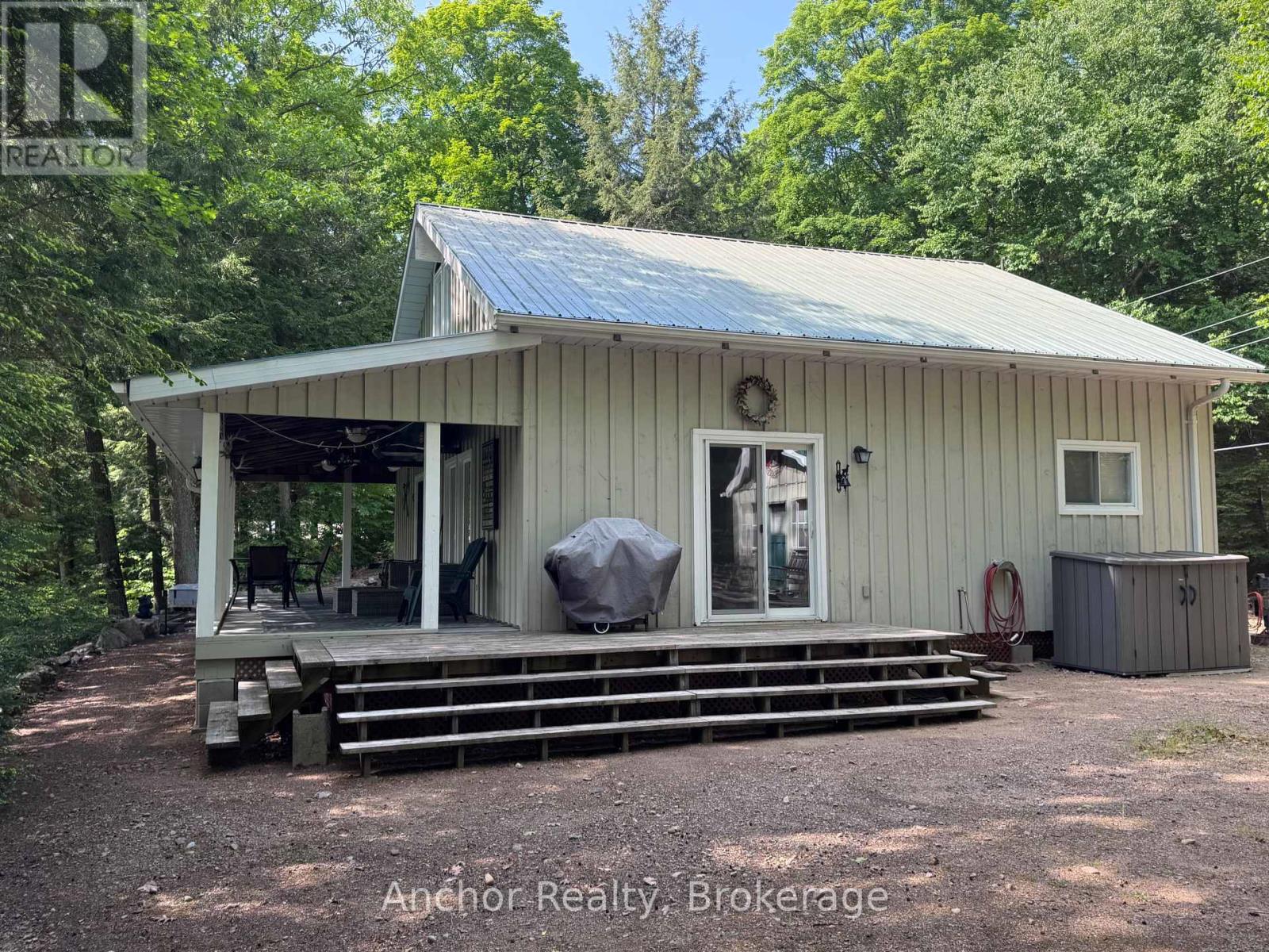 10469 Little Hawk Lake, Algonquin Highlands, Ontario  K0M 1S0 - Photo 2 - X12227784