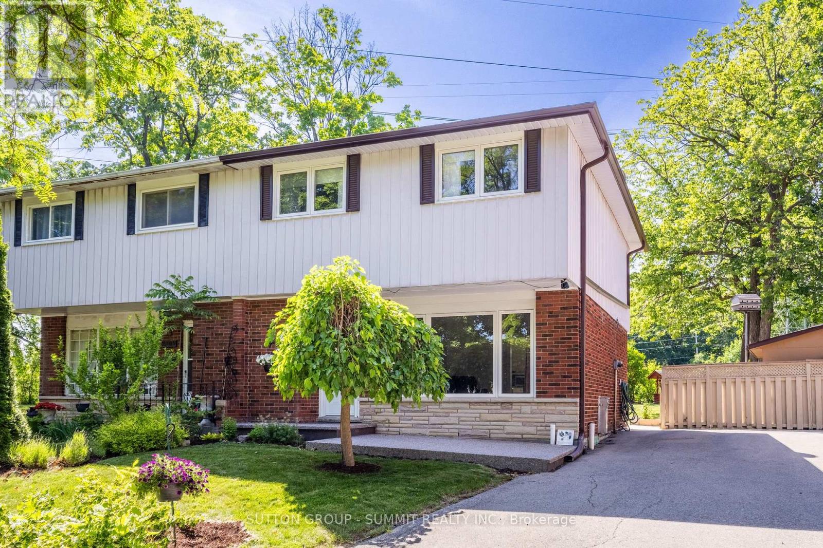 Property at 2411 MOUNT FOREST DRIVE image 2