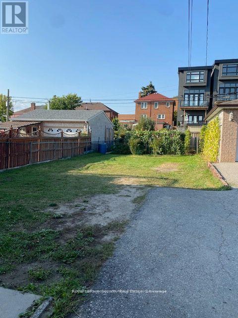 Basement - 162 Donald Avenue, Toronto, Ontario  M6M 1K4 - Photo 10 - W12227746