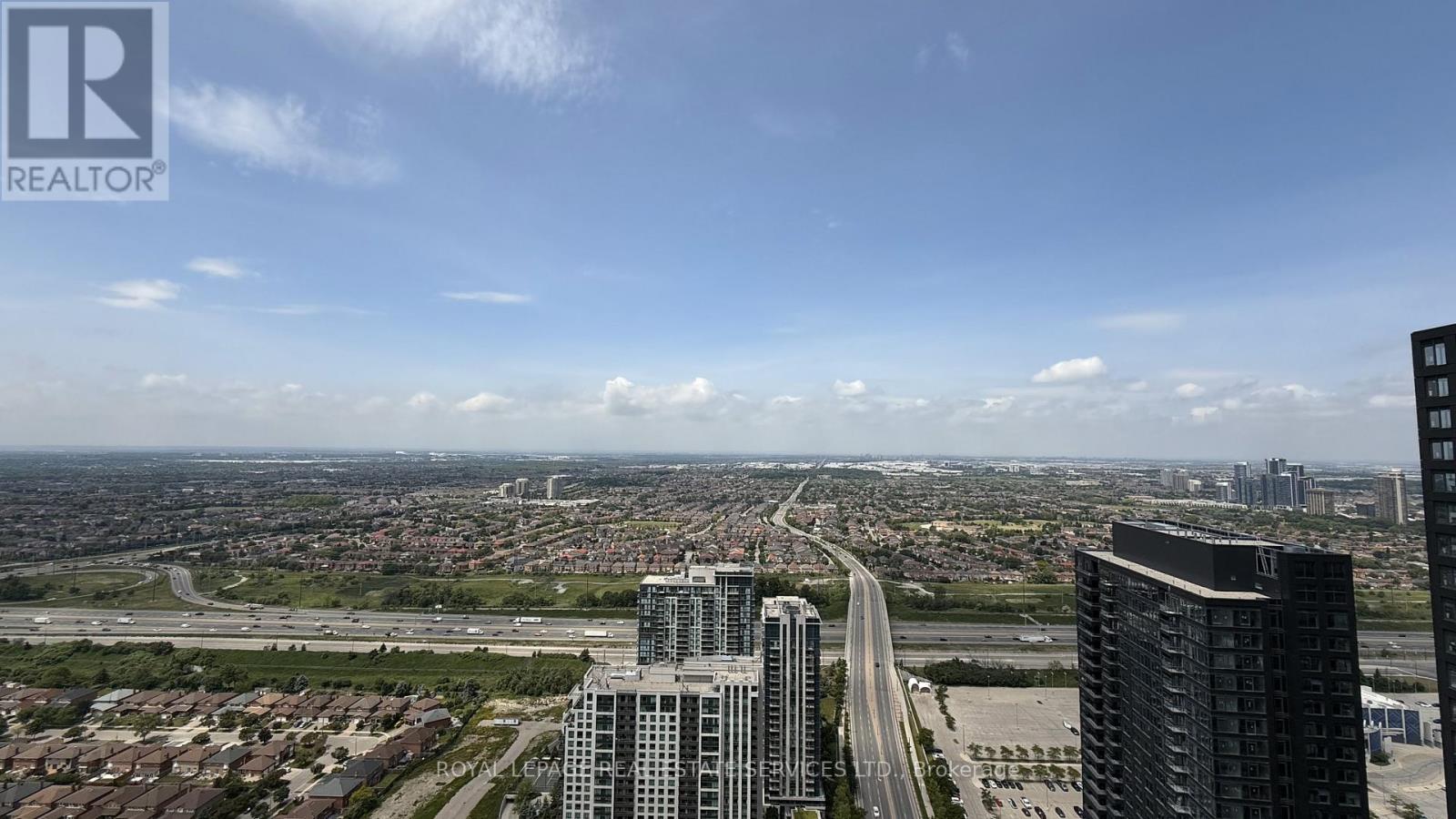 4511 - 430 Square One Drive, Mississauga, Ontario  L5B 0L6 - Photo 6 - W12223264