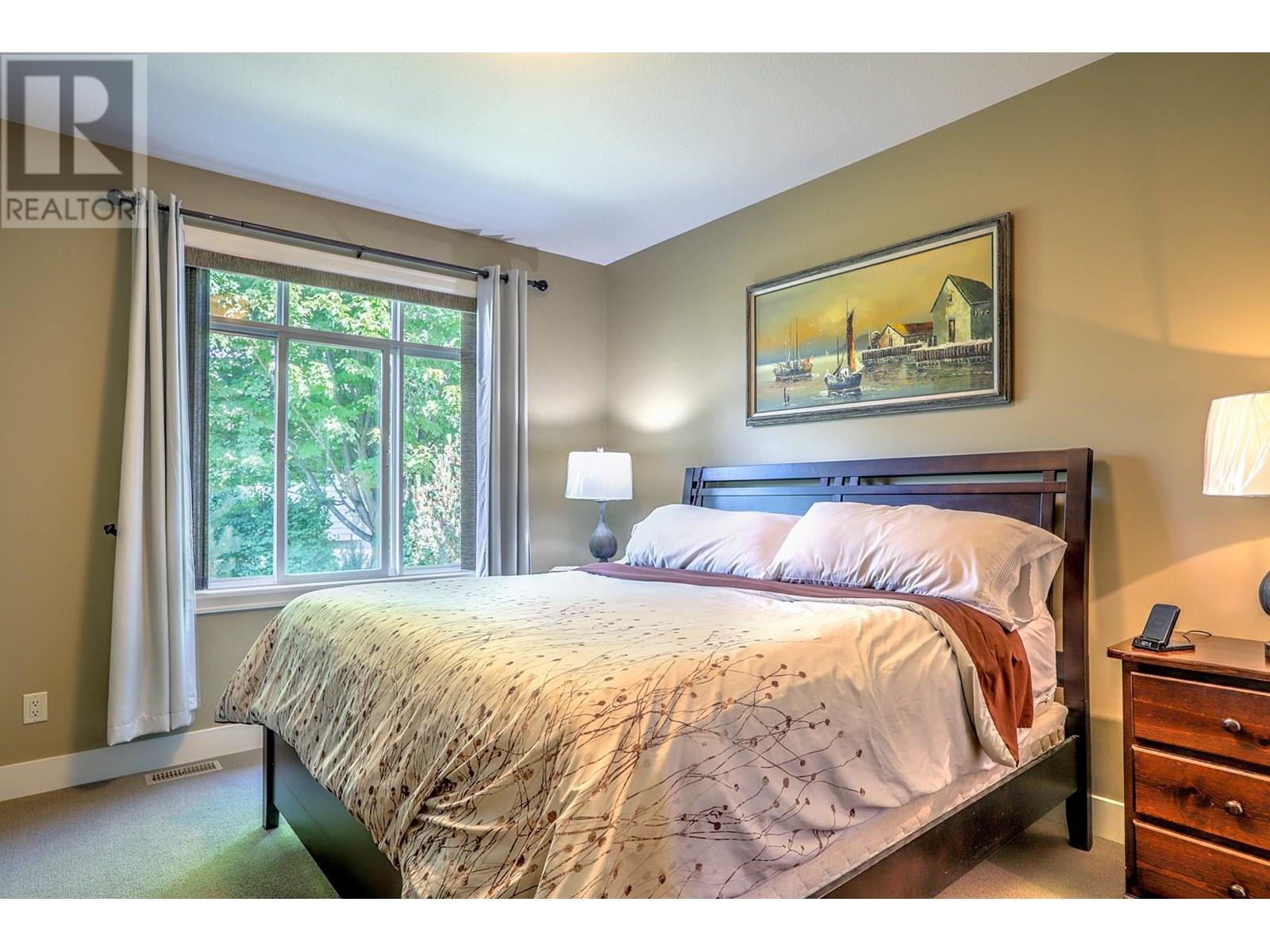 Property at 13031 Porter Drive image 5