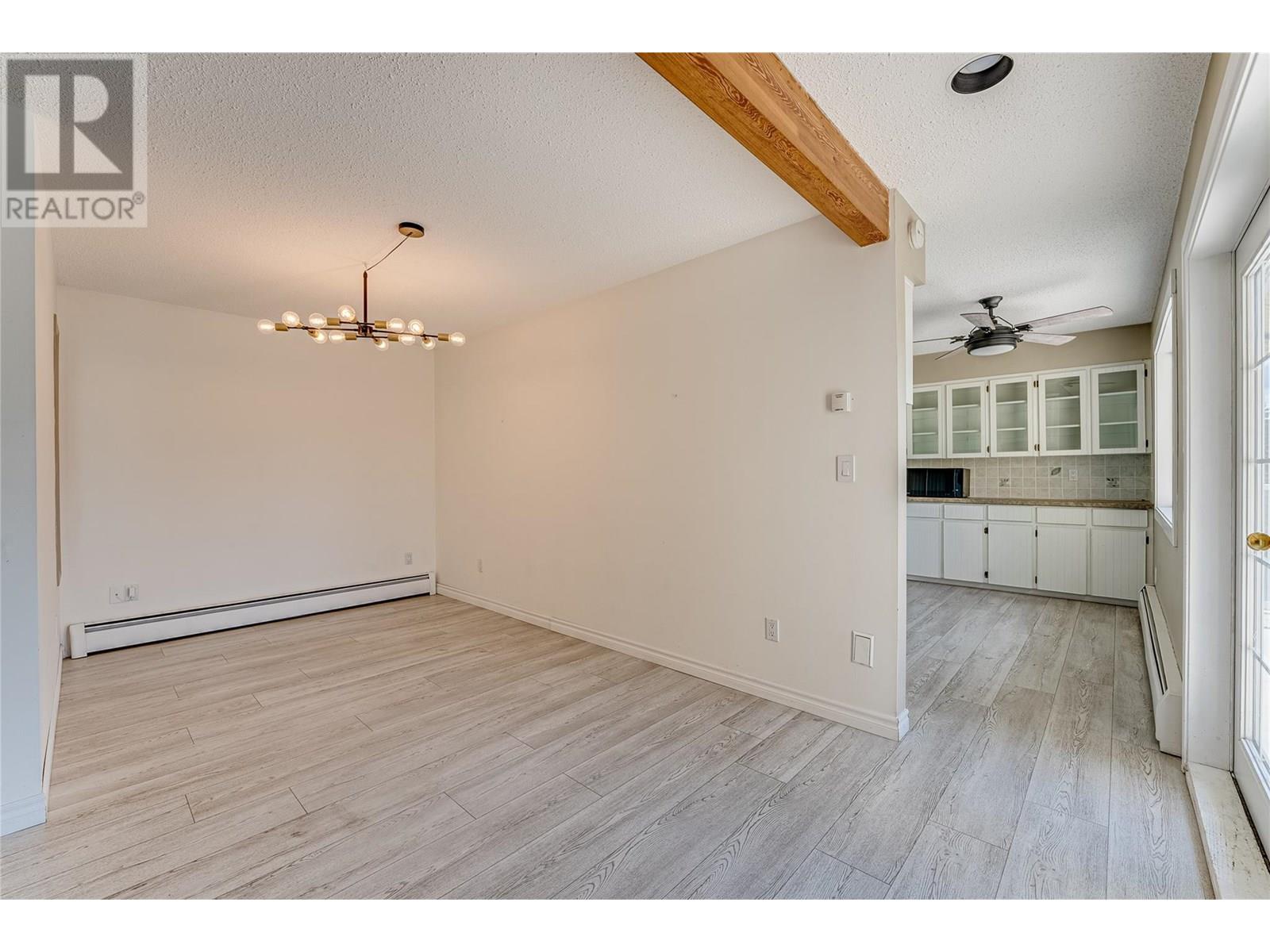 8022 Aspen Road, Vernon, British Columbia  V1B 3M9 - Photo 10 - 10352419