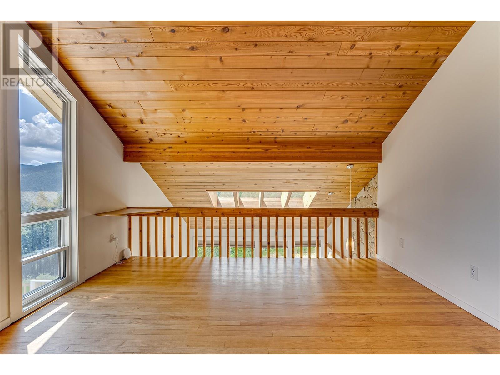 8022 Aspen Road, Vernon, British Columbia  V1B 3M9 - Photo 40 - 10352419