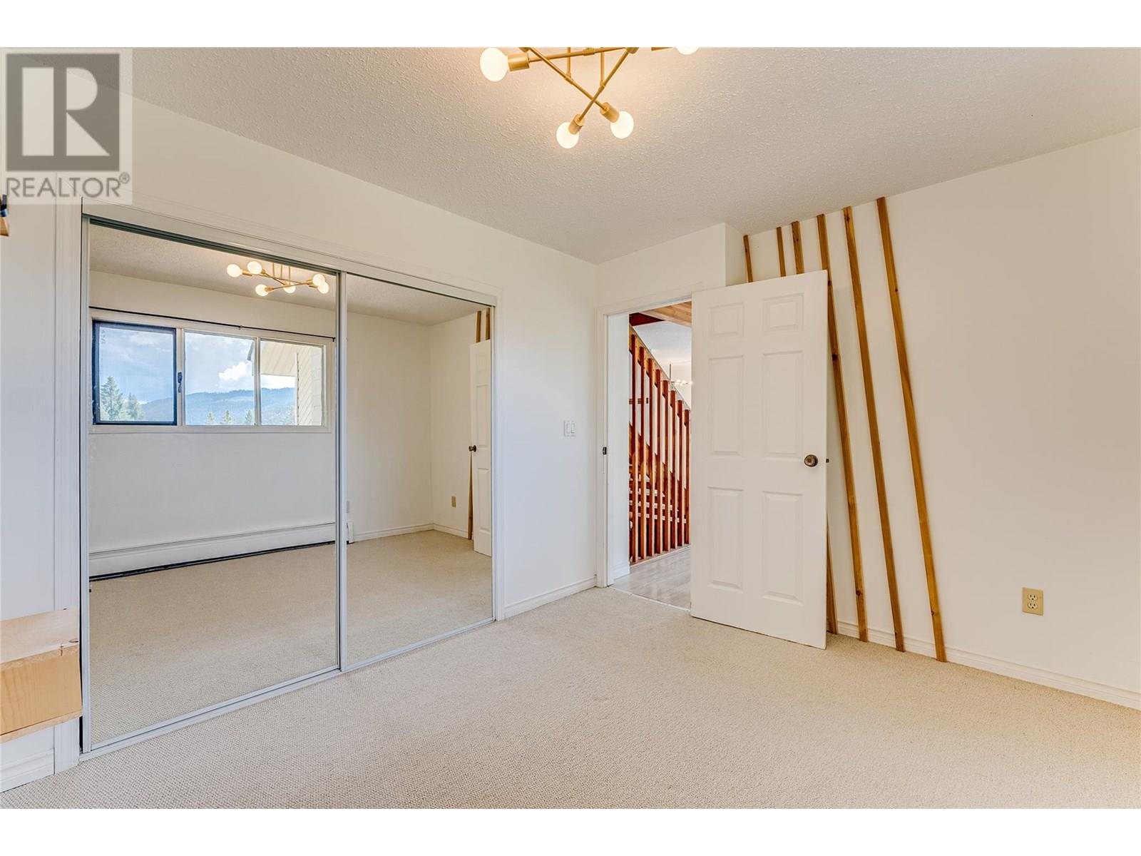 8022 Aspen Road, Vernon, British Columbia  V1B 3M9 - Photo 27 - 10352419