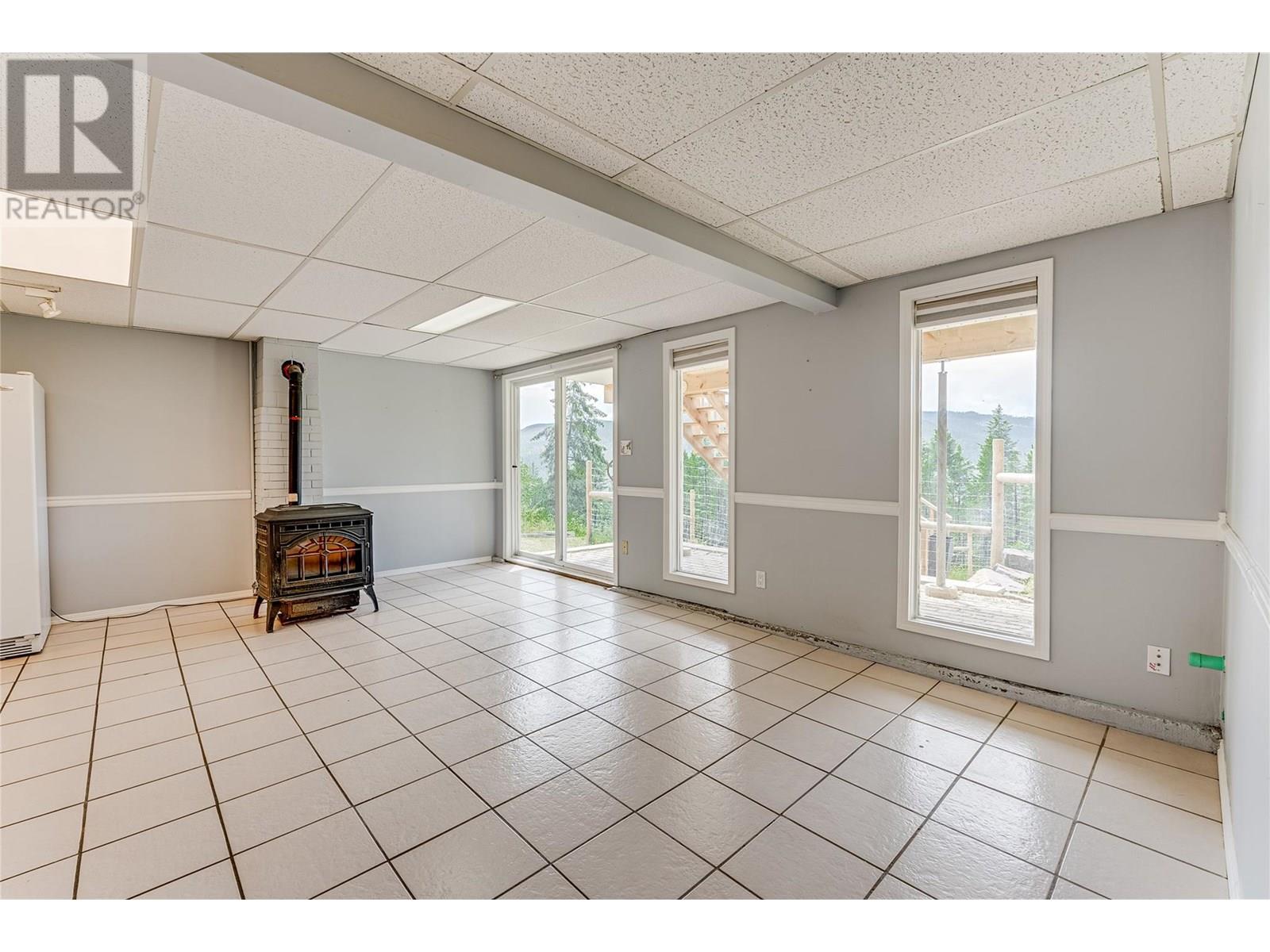 8022 Aspen Road, Vernon, British Columbia  V1B 3M9 - Photo 55 - 10352419