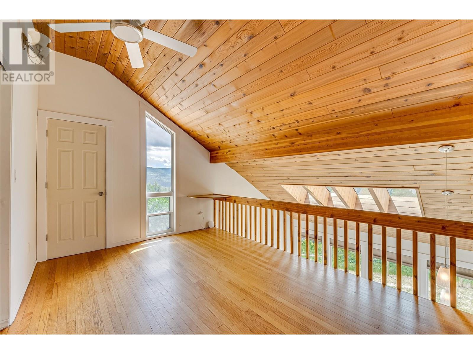 Property at 8022 Aspen Road image 1