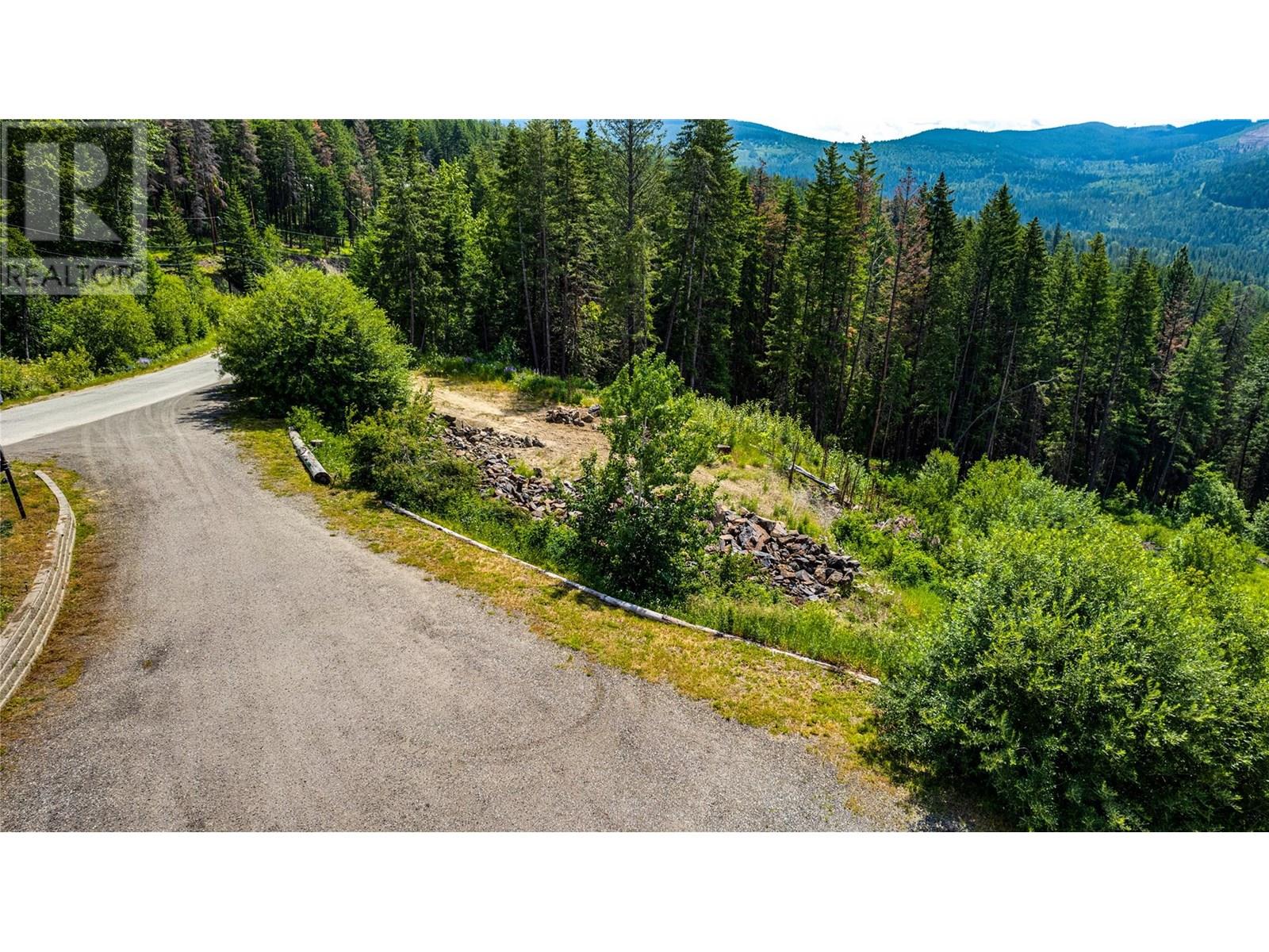 8022 Aspen Road, Vernon, British Columbia  V1B 3M9 - Photo 89 - 10352419