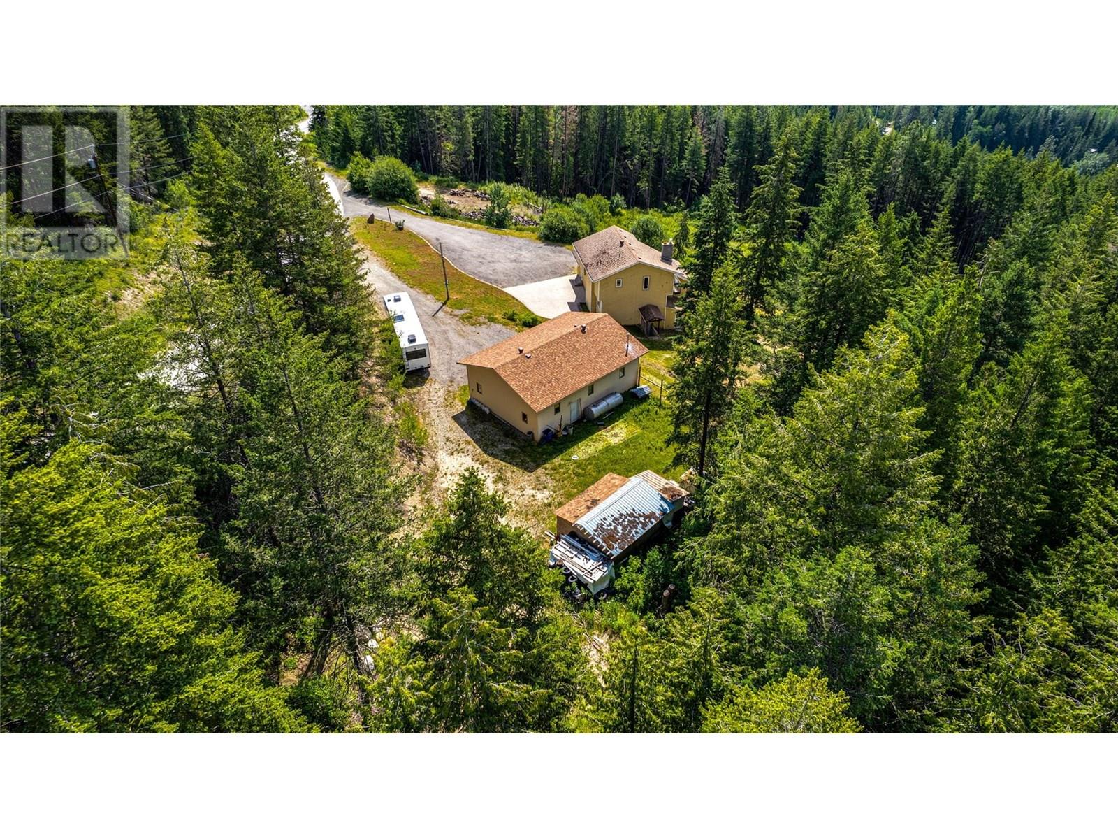 8022 Aspen Road, Vernon, British Columbia  V1B 3M9 - Photo 77 - 10352419
